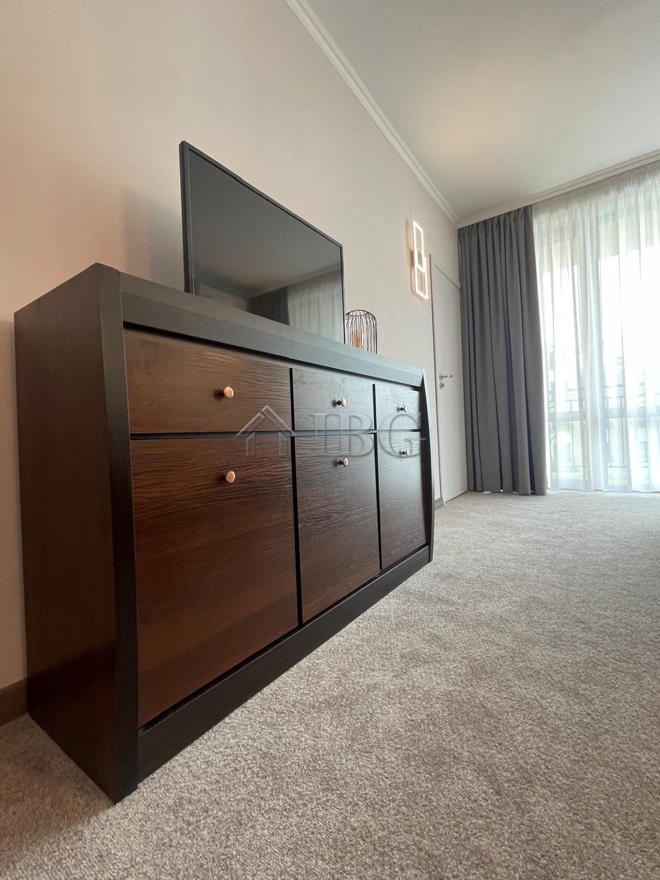 Spacious Apartment with Sea View Grand Hotel Sveti Vlas - First Line to the Beach — photo 10 of 22