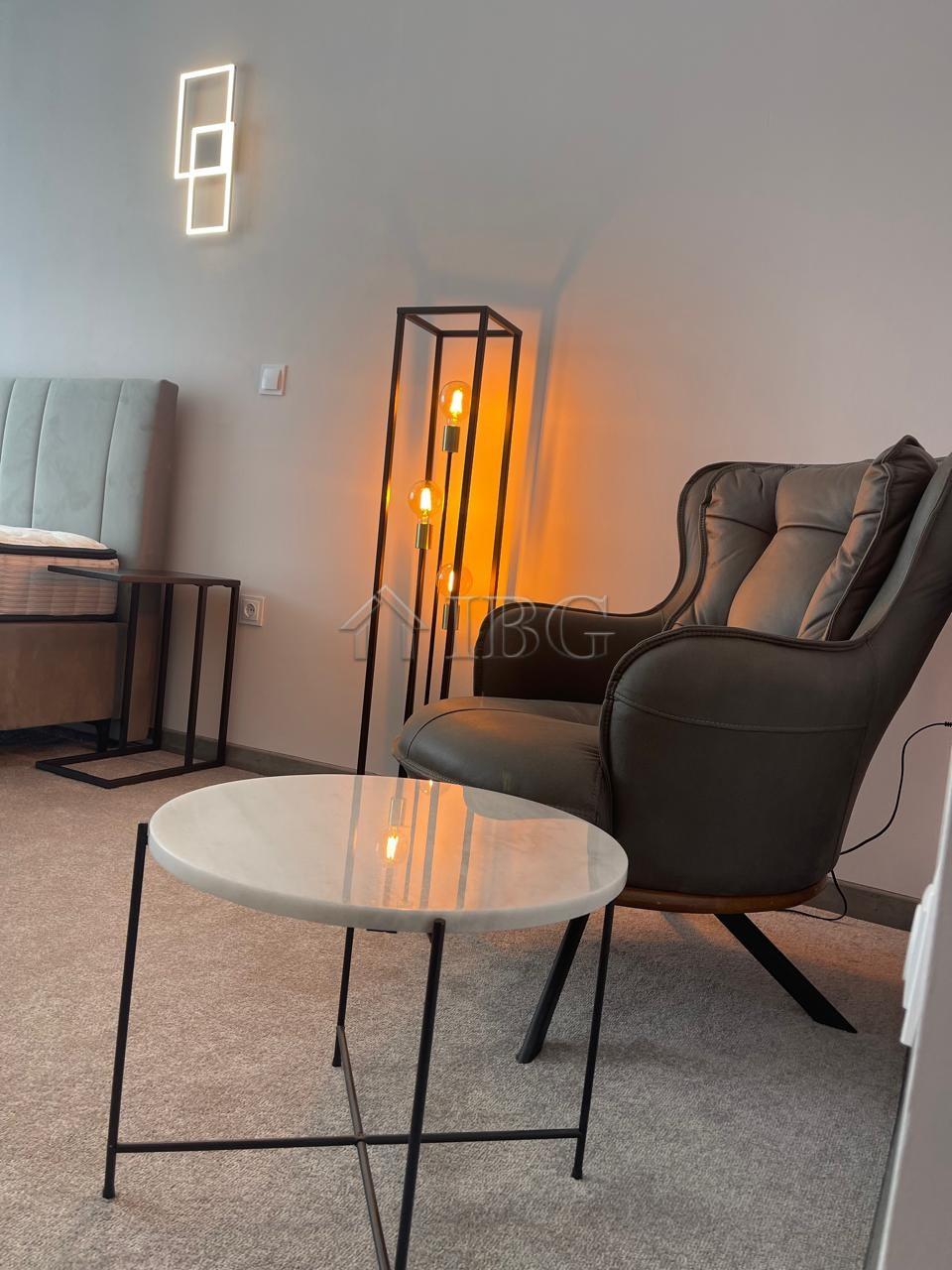 Spacious Apartment with Sea View Grand Hotel Sveti Vlas - First Line to the Beach — photo 13 of 22