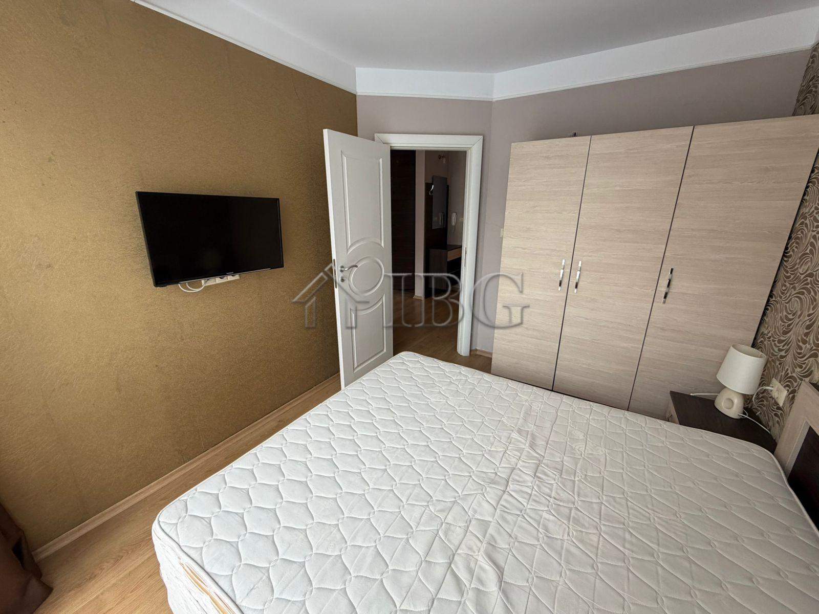 1-Bedroom Apartments with Pool View Harmony Palace, Sunny Beach — photo 10 of 10
