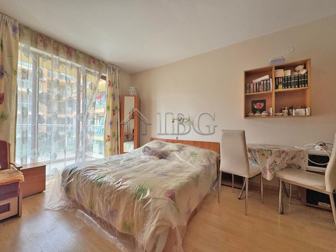 Studio with Balcony and pool view for Sale in Amadeus 11 Sunny Beach, Bulgaria — photo 6