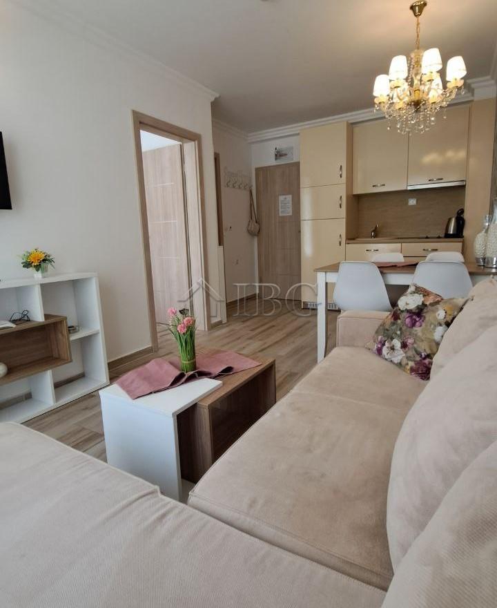 1+1 Apartment with own veranda and Pool view in the Luxury Sweet Homes 6 Complex, Sunny Beach ✨ — photo 7 of 25
