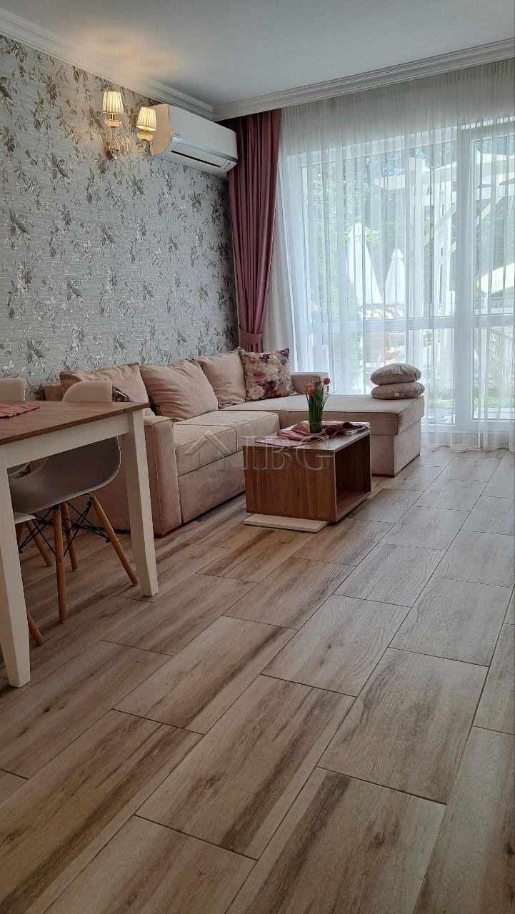 1+1 Apartment with own veranda and Pool view in the Luxury Sweet Homes 6 Complex, Sunny Beach ✨ — photo 13 of 25