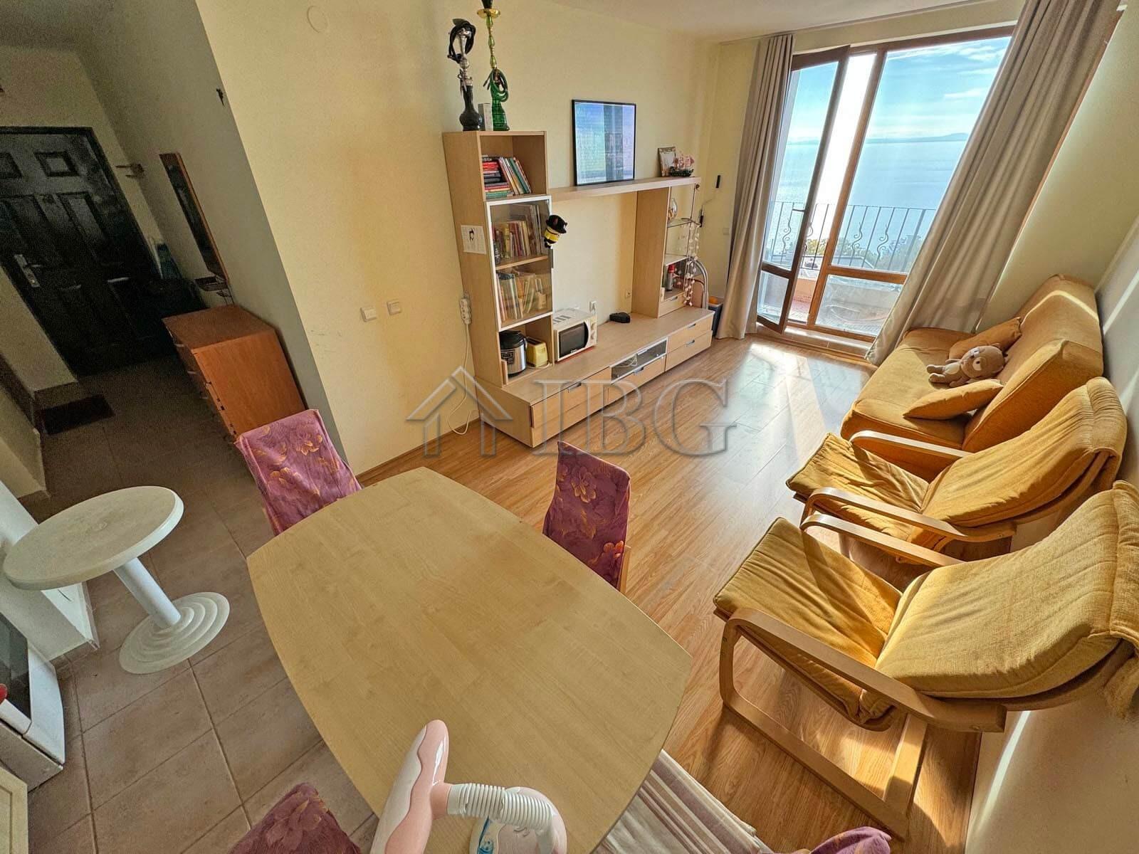 Beautiful 2-Bedroom Apartment with Sea View Sea Fort Club — photo 15 of 24