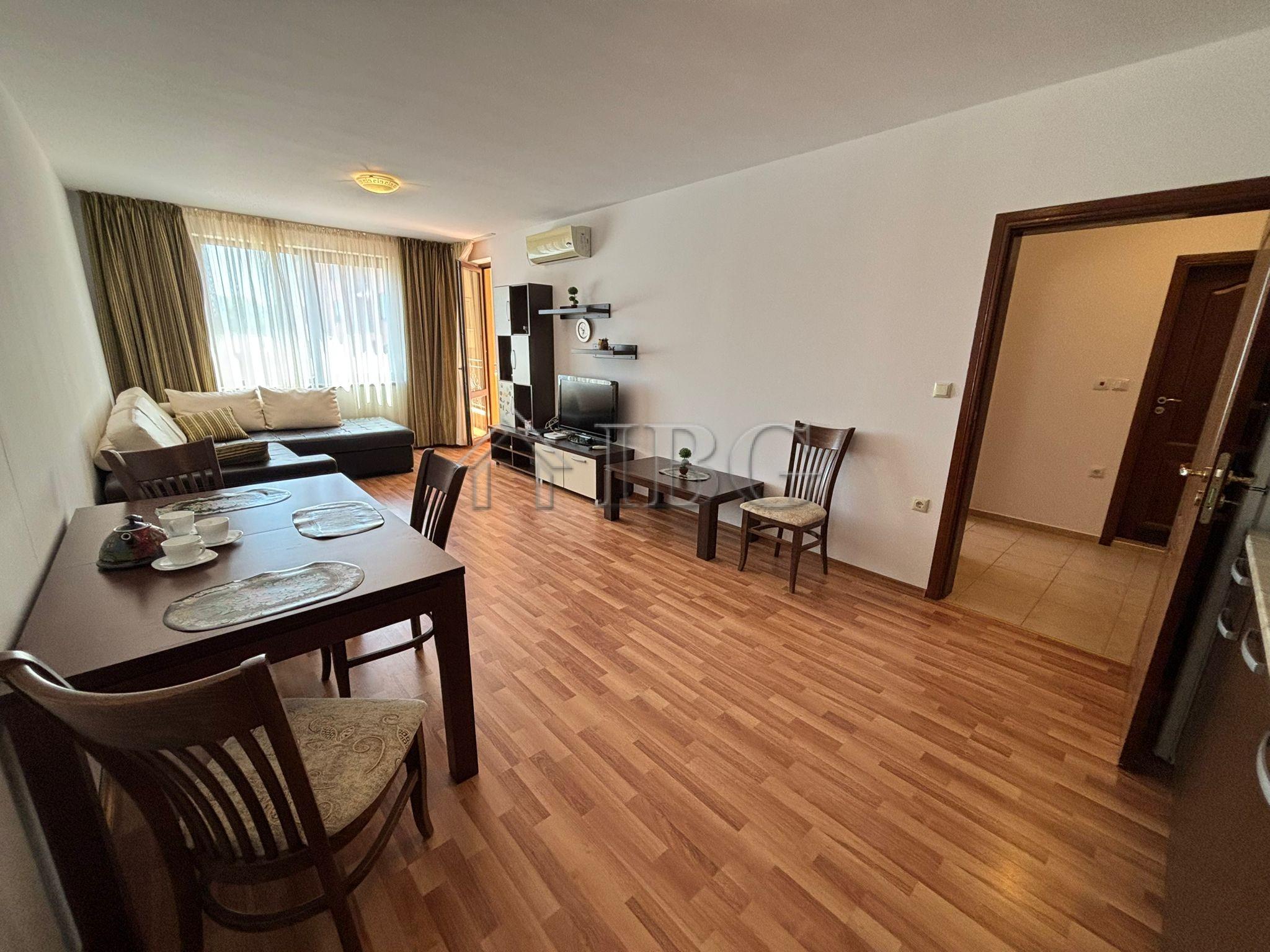 Spacious 1-Bedroom Apartment with Pool View Diamant Residence, Sunny Beach — photo 5