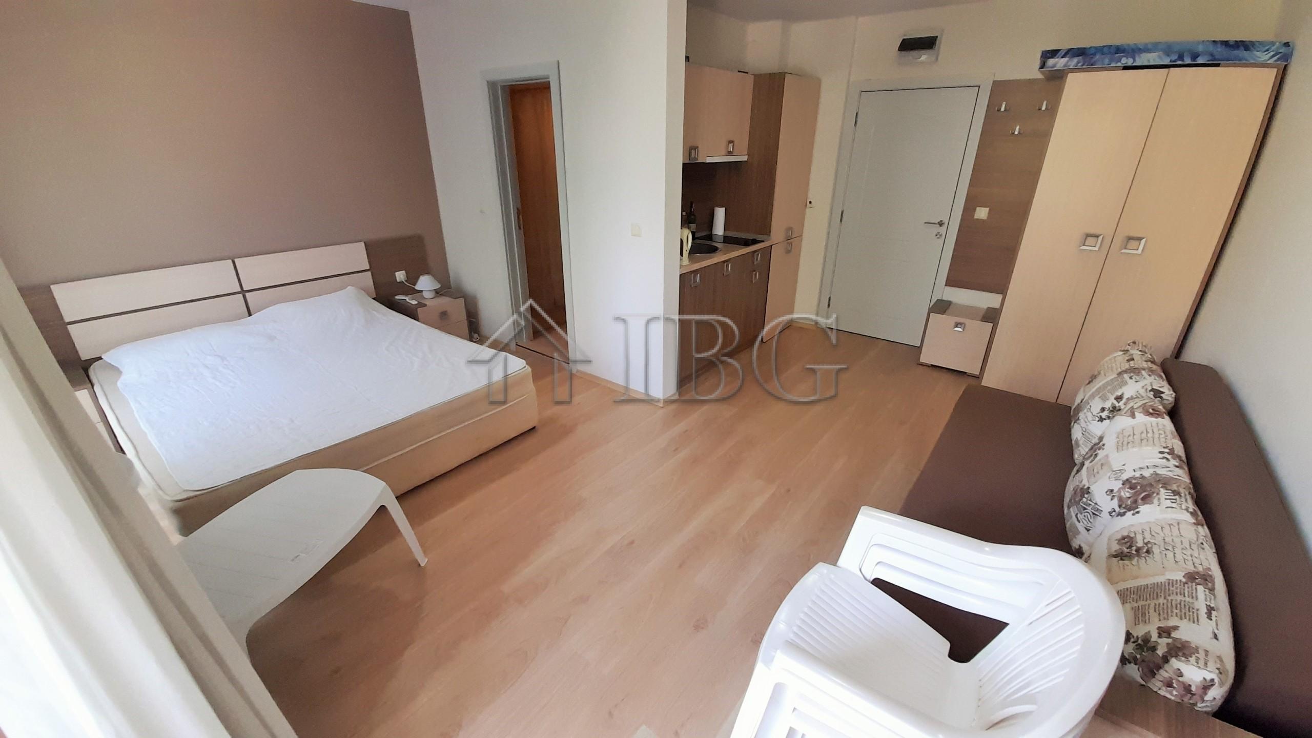 Bargain! 41 sq. m. Studio with Balcony for sale in Aphrodite Palace, Sunny Beach — photo 2