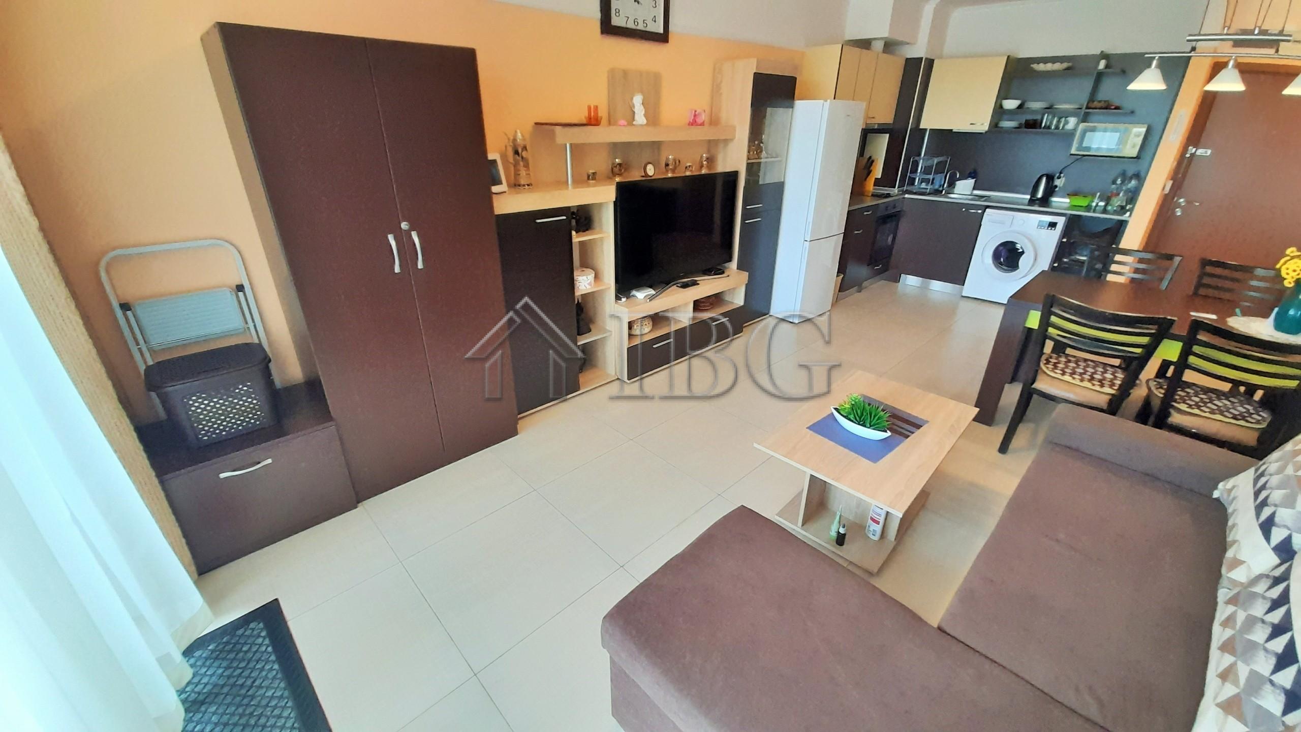 Furnished 1-Bedroom Apartment in Grand Kamelia, Sunny Beach — photo 7 of 24