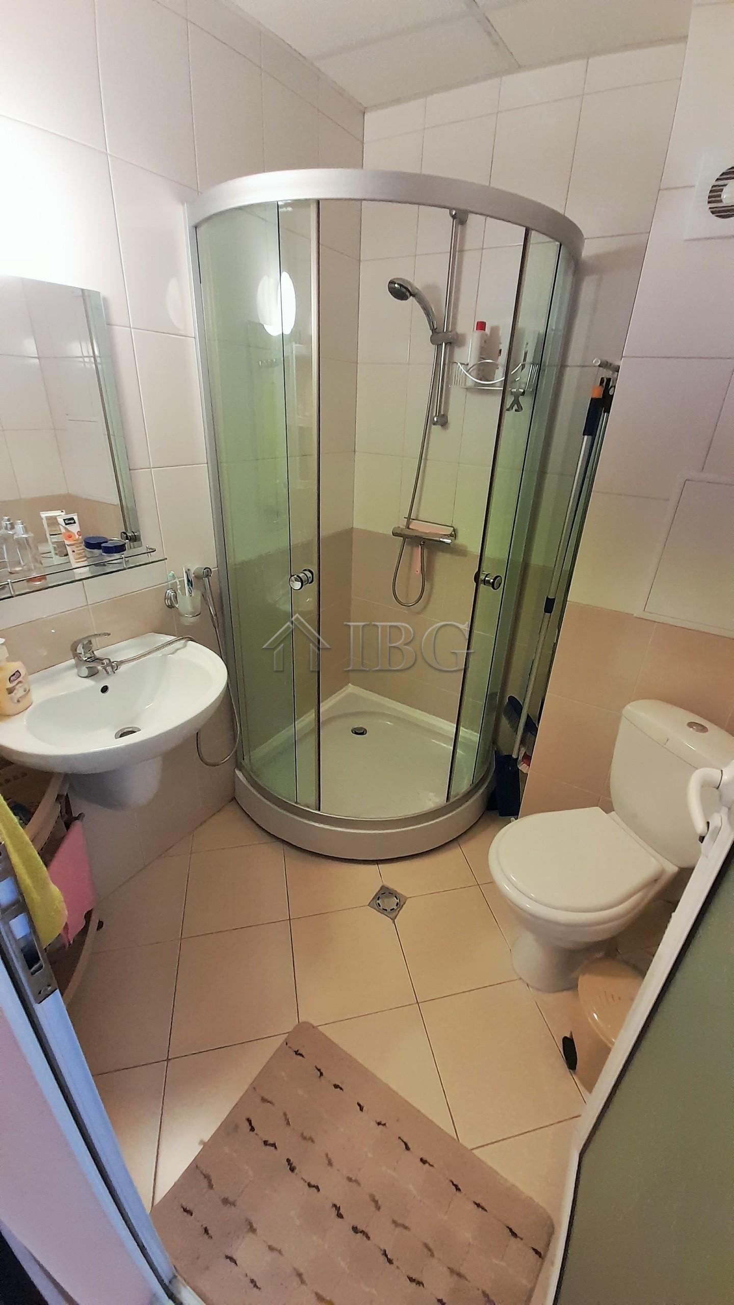 Furnished 1-Bedroom Apartment in Grand Kamelia, Sunny Beach — photo 12 of 24
