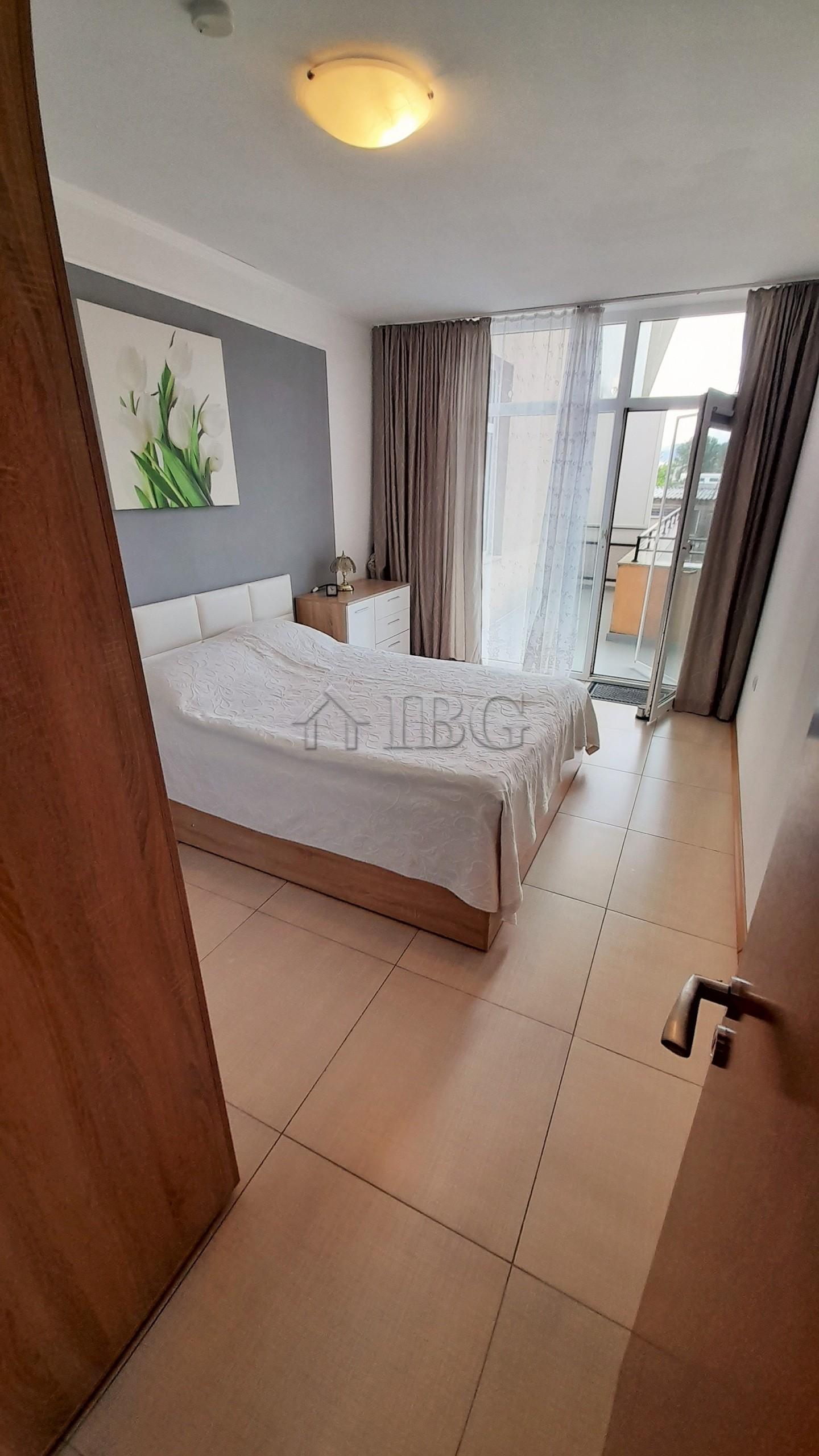 Furnished 1-Bedroom Apartment in Grand Kamelia, Sunny Beach — photo 10 of 24