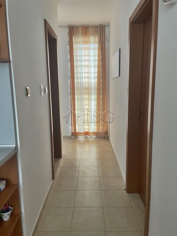 2-Bedroom Apartment with Pool View Sunny Day 3, Sunny Beach — photo 15 of 21
