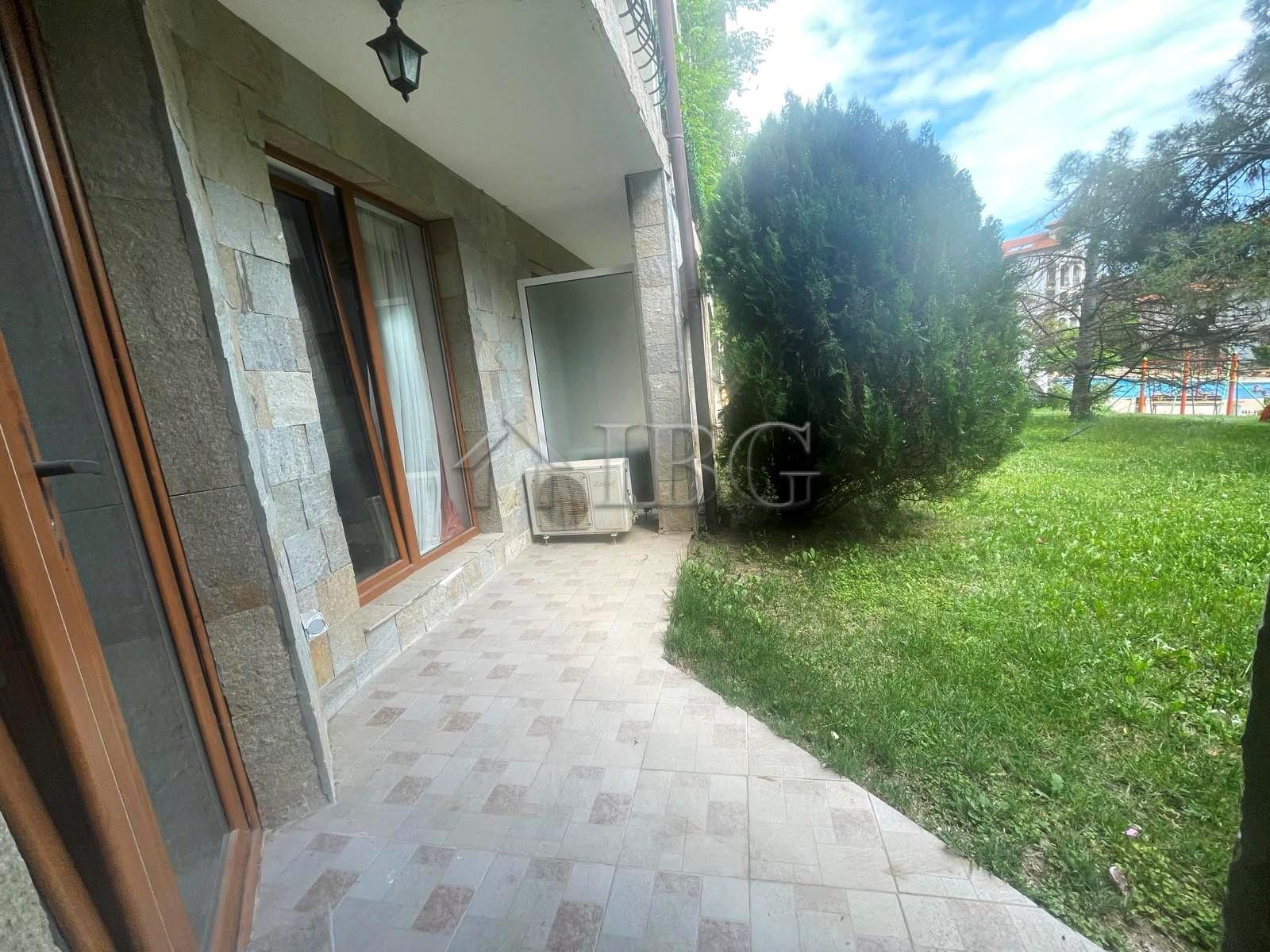 1-Bedroom Apartment with Pool View Triumph Complex, Sveti Vlas — photo 15 of 25