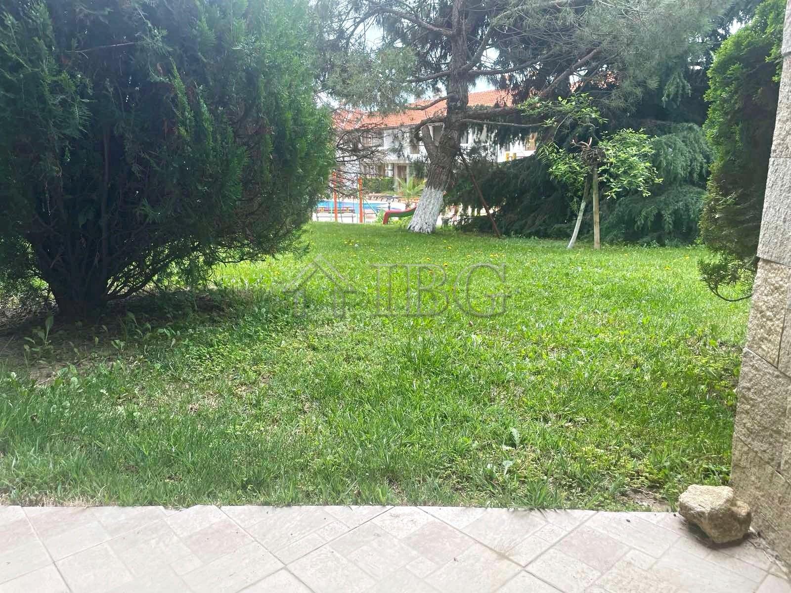 1-Bedroom Apartment with Pool View Triumph Complex, Sveti Vlas — photo 16 of 25