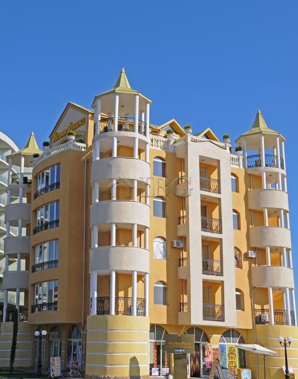 1-Bedroom Apartment Near the Beach Victoria Residence, Sunny Beach — photo 17 of 20