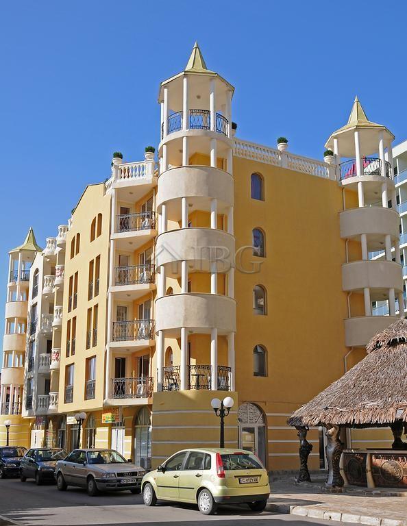1-Bedroom Apartment Near the Beach Victoria Residence, Sunny Beach — photo 18 of 20