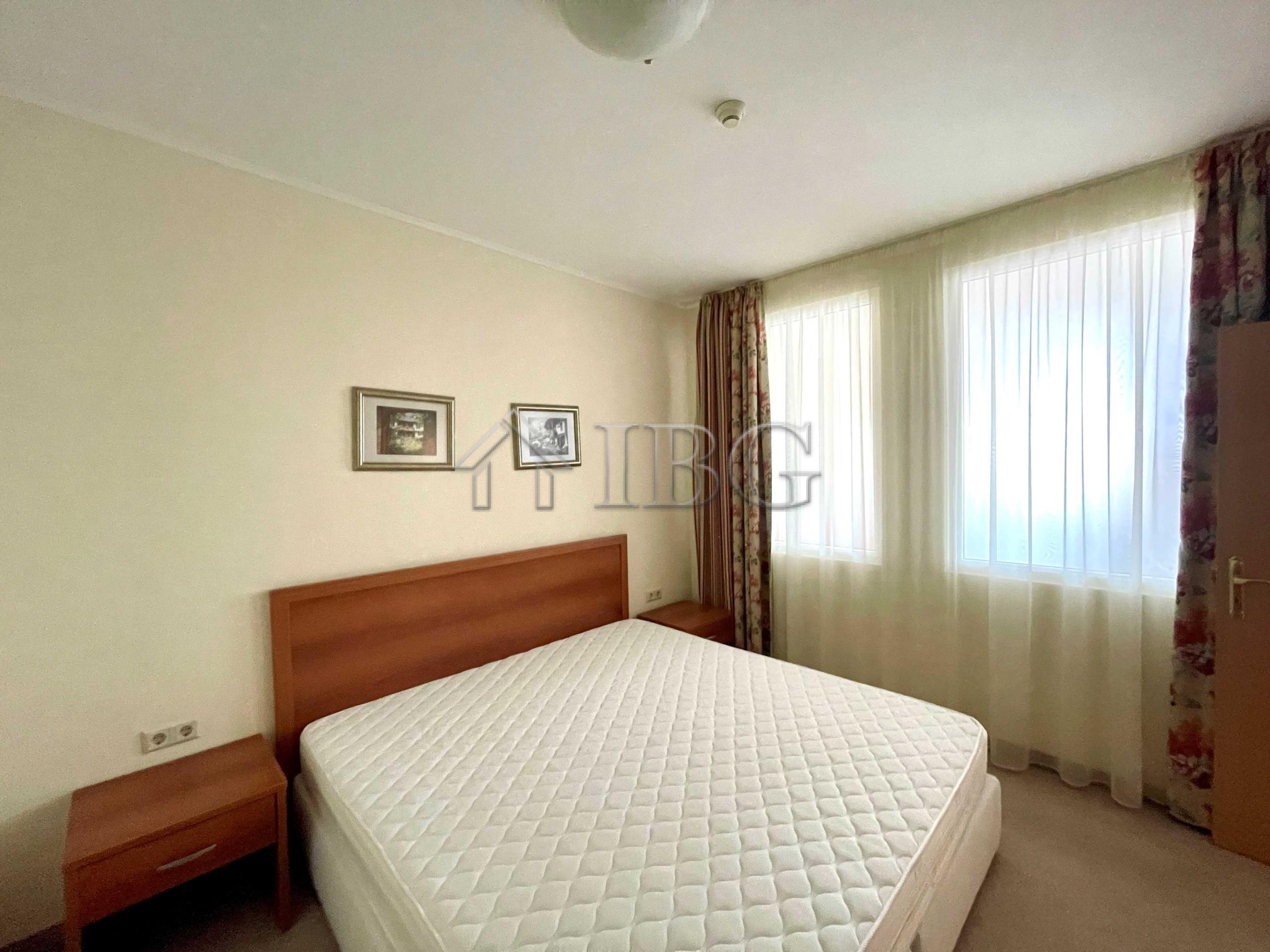 Spacious 1-Bedroom Apartment with Sea View Sunset Resort, Pomorie — photo 11 of 14