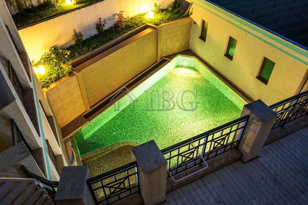 Sea View 2-Bedroom Apartment with New Furniture Prostor Complex, Kavarna — photo 23 of 25
