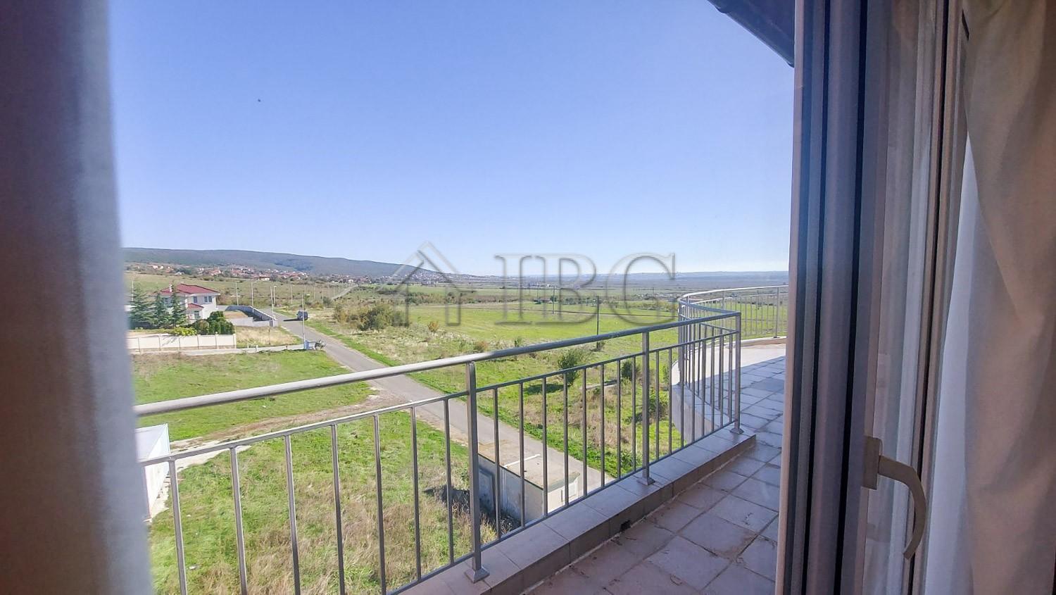 Spacious 2-Bedroom Apartment Sunset Kosharitsa, Kosharitsa — photo 14 of 25