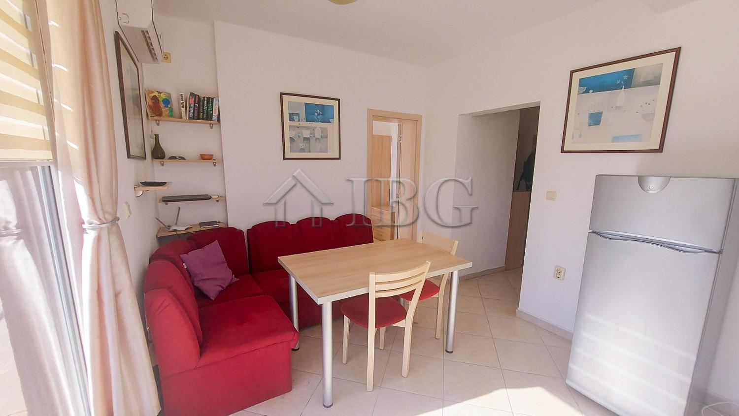 Spacious 2-Bedroom Apartment Sunset Kosharitsa, Kosharitsa — photo 21 of 25