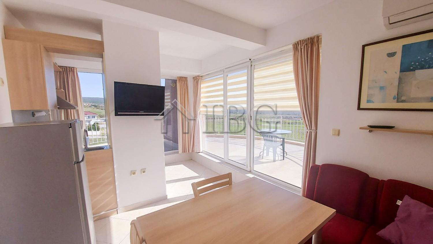 Spacious 2-Bedroom Apartment Sunset Kosharitsa, Kosharitsa — photo 7 of 25