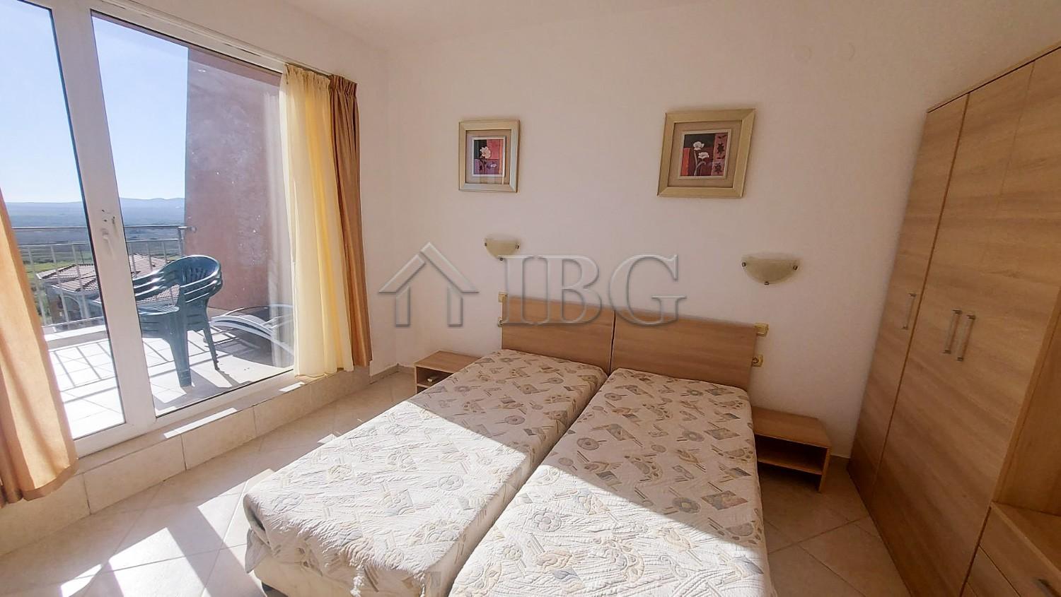 Spacious 2-Bedroom Apartment Sunset Kosharitsa, Kosharitsa — photo 23 of 25