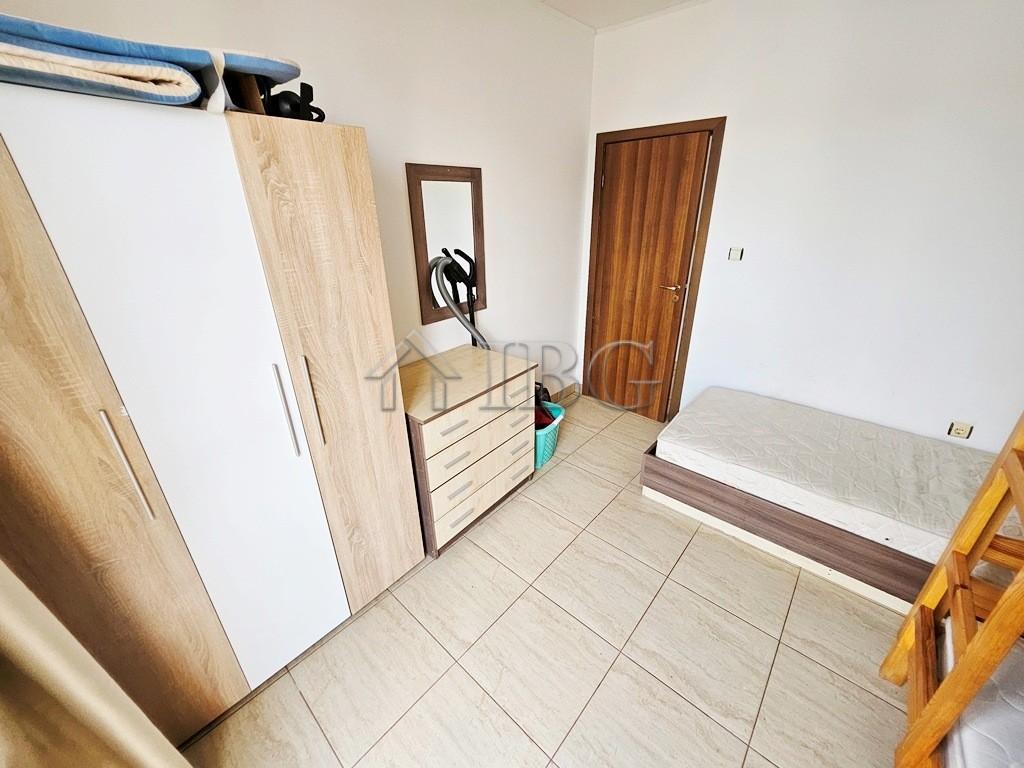Reduced Price! Furnished 2-Bedroom Apartment with Pool View Sunny Day 3, Sunny Beach — photo 15 of 25