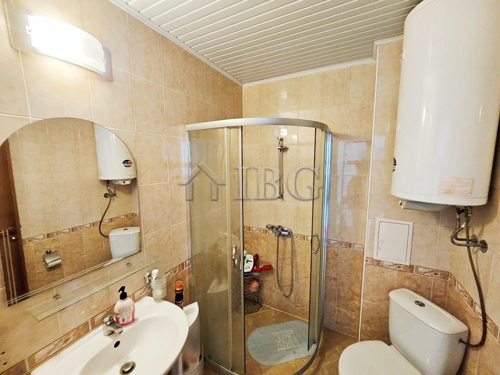 Reduced Price! Furnished 2-Bedroom Apartment with Pool View Sunny Day 3, Sunny Beach — photo 20 of 25