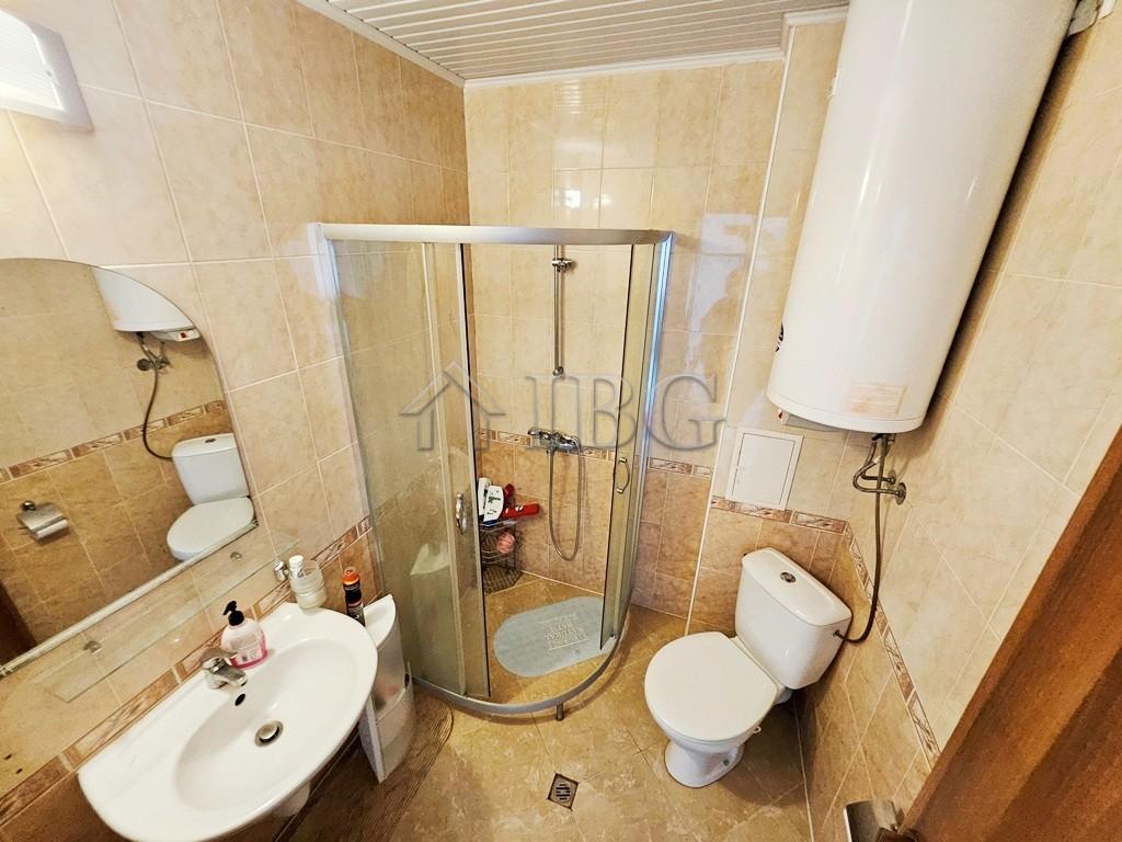 Reduced Price! Furnished 2-Bedroom Apartment with Pool View Sunny Day 3, Sunny Beach — photo 21 of 25