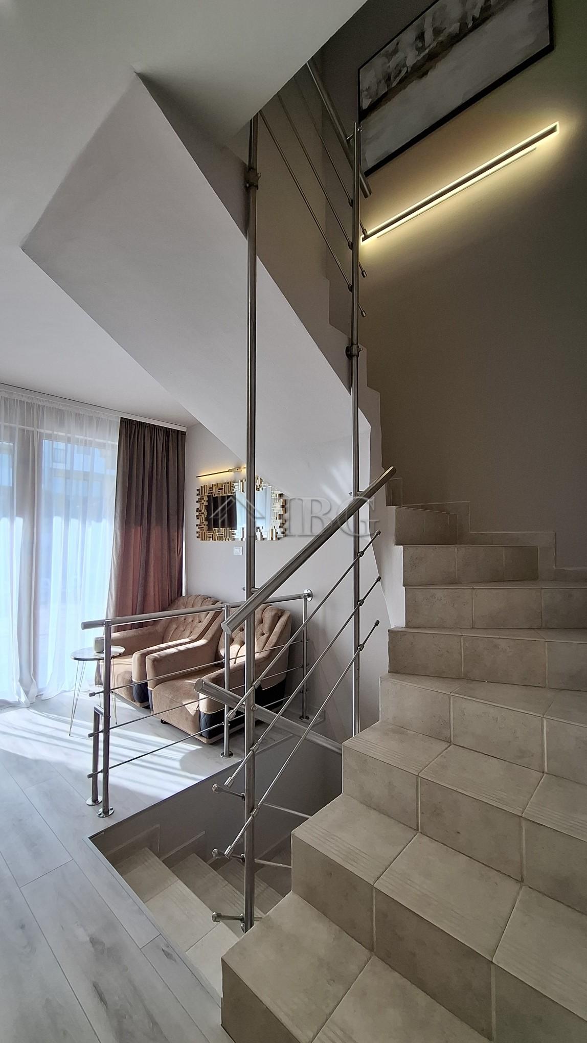 Luxury 3-Storey Townhouse with Sea View Sun Coast Resort, Sveti Vlas — photo 13 of 25