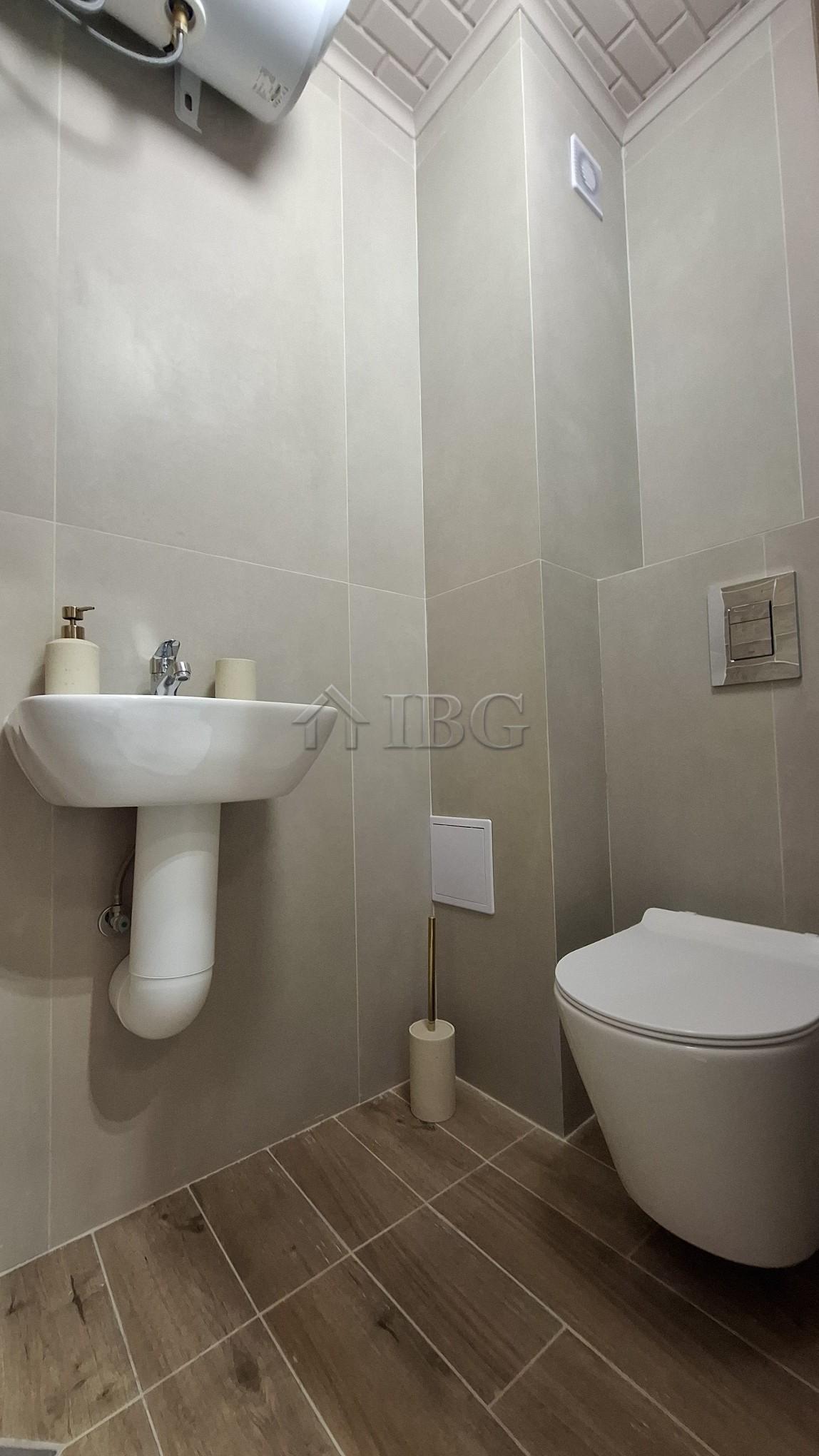 Luxury 3-Storey Townhouse with Sea View Sun Coast Resort, Sveti Vlas — photo 12 of 25