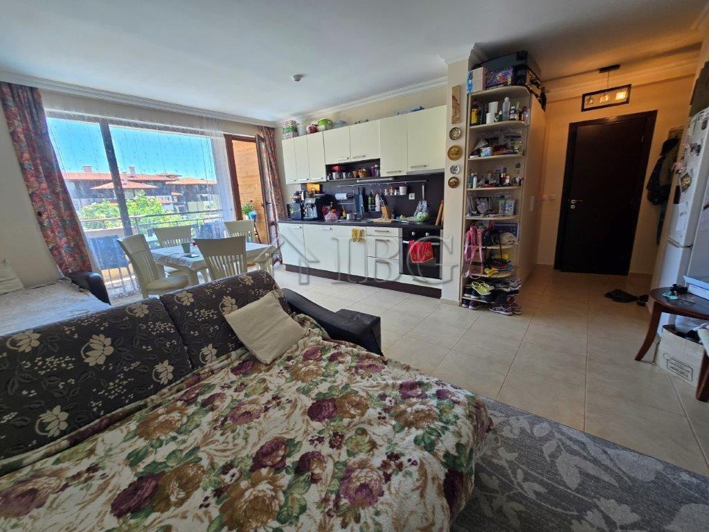 Urgent Sale! 1-Bedroom Apartment with Direct Pool Access in Sirena Complex, Sveti Vlas — photo 16 of 22