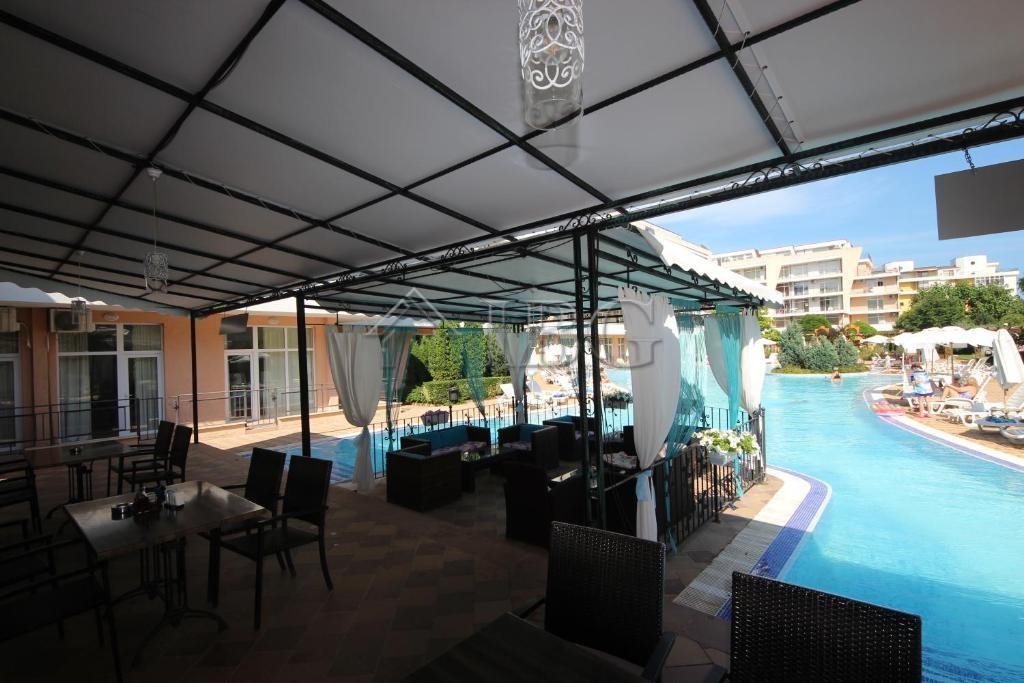 Furnished 1-Bedroom Apartment in Grand Kamelia, Sunny Beach — photo 22 of 24
