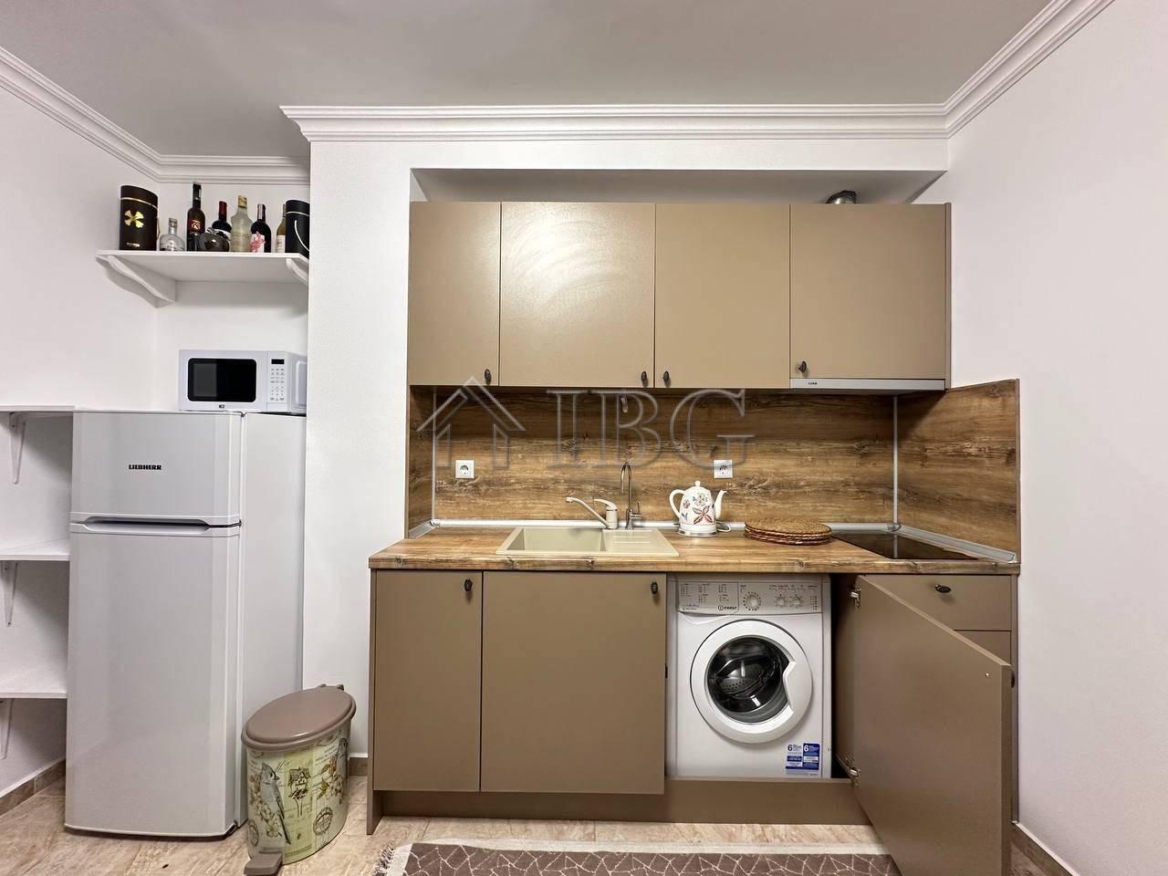 2-Bedroom Apartment with Sea View Admiral, Sveti Vlas — photo 5