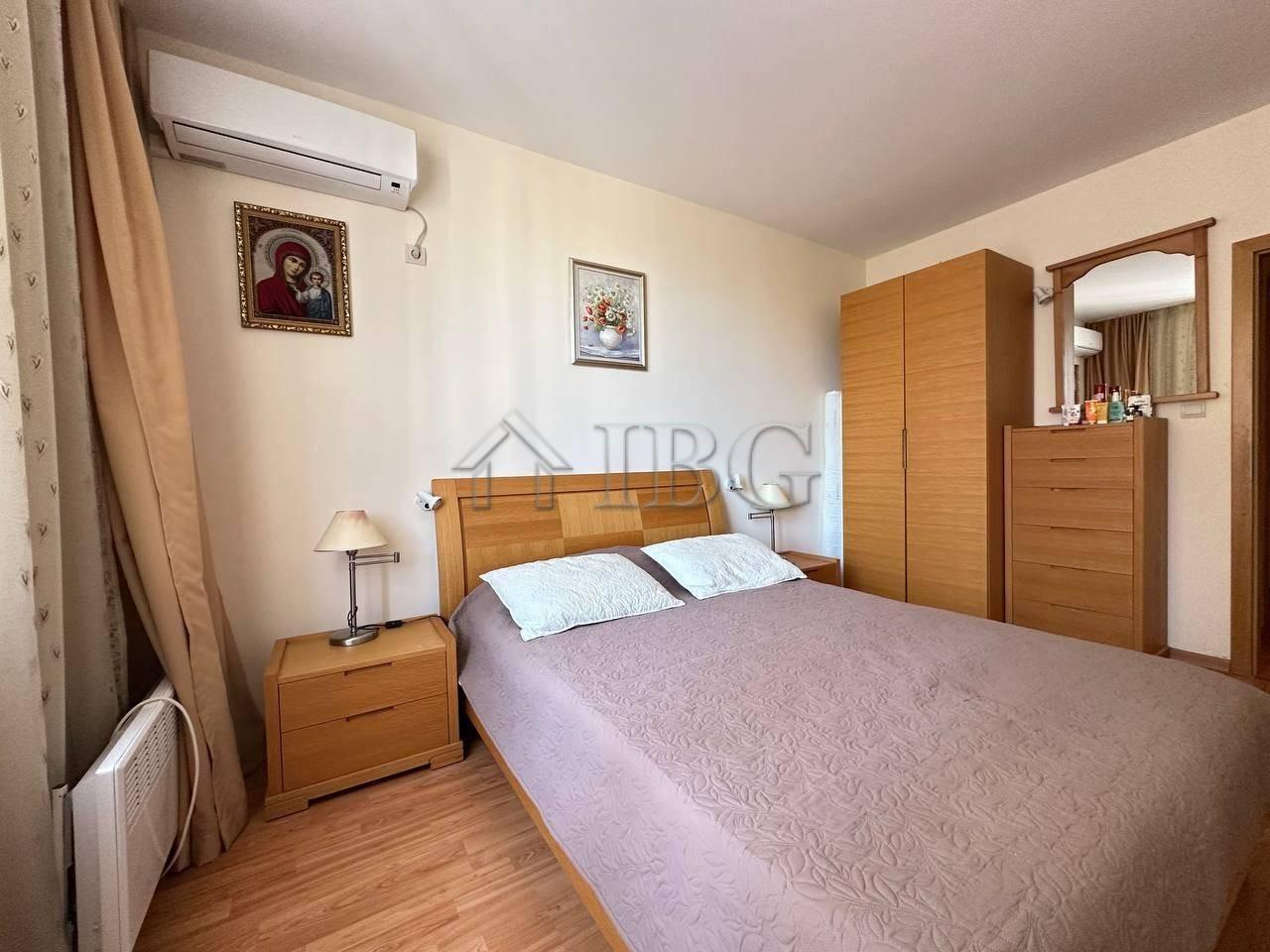 Spacious 1-Bedroom Apartment Garden of Eden, Sveti Vlas — photo 12 of 18