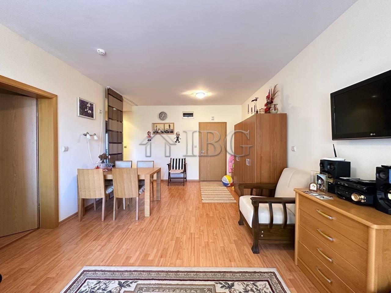 Spacious 1-Bedroom Apartment Garden of Eden, Sveti Vlas — photo 14 of 18