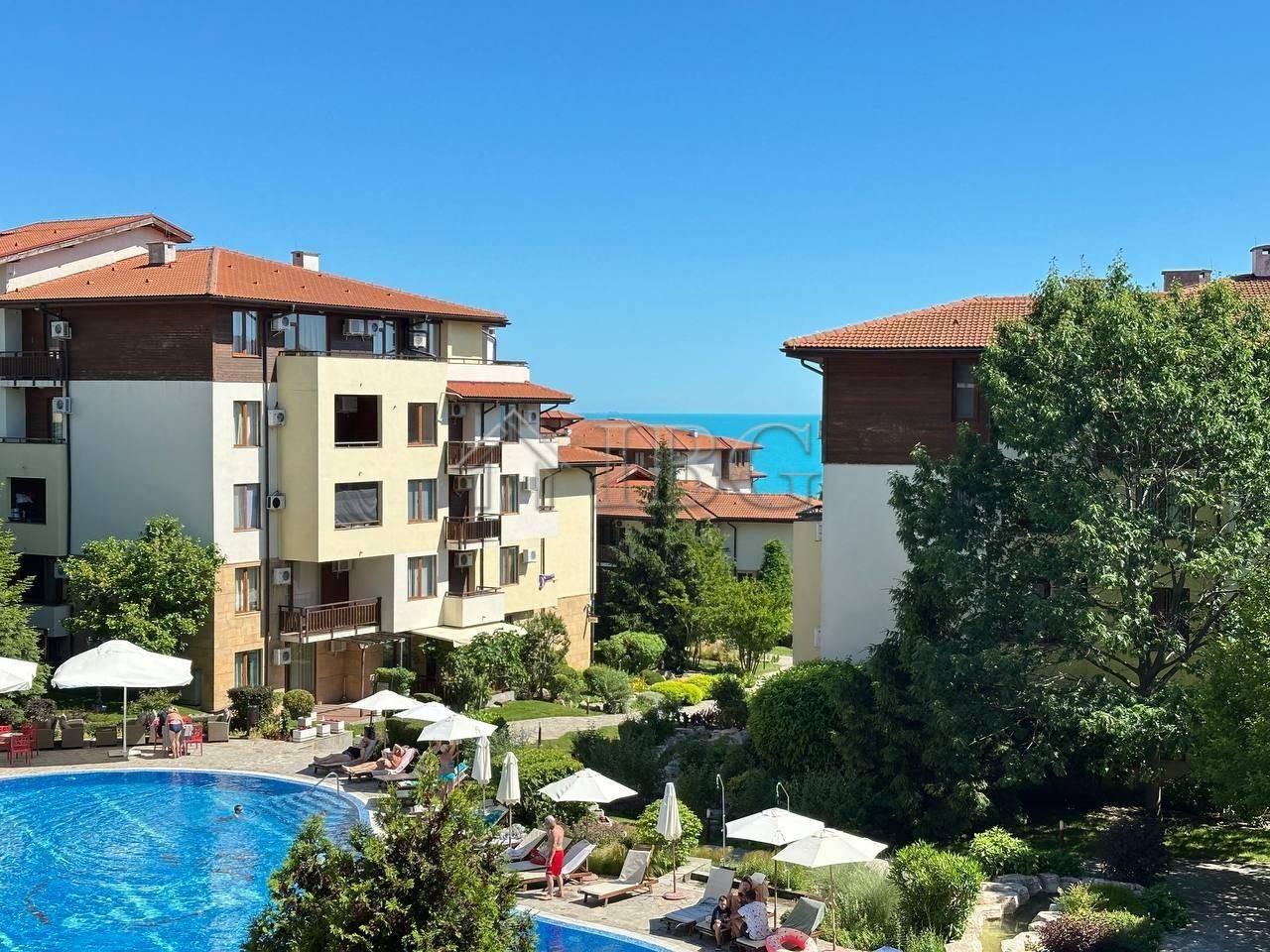 Spacious 1-Bedroom Apartment Garden of Eden, Sveti Vlas — photo 5 of 18