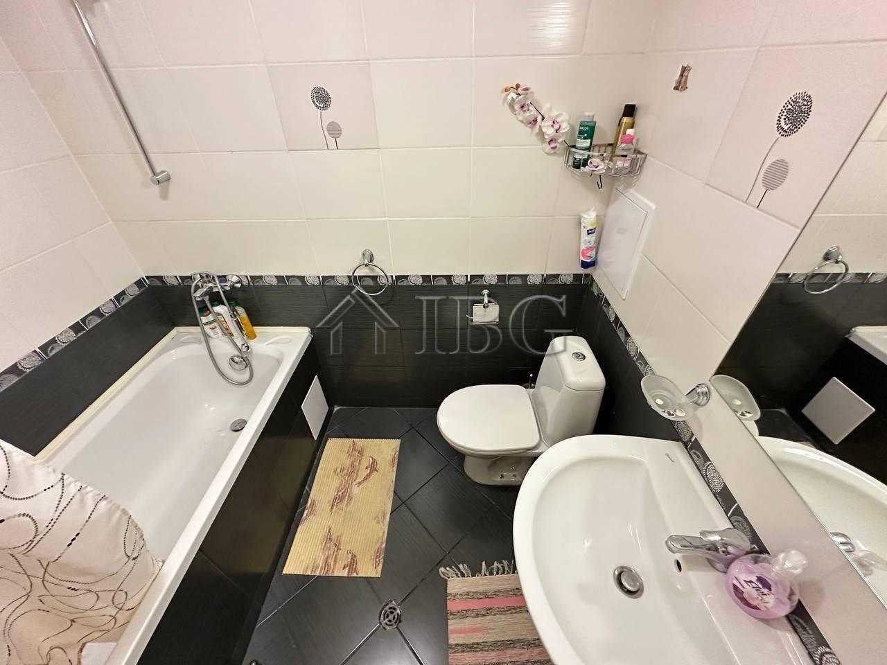 Spacious 1-Bedroom Apartment Garden of Eden, Sveti Vlas — photo 18 of 18