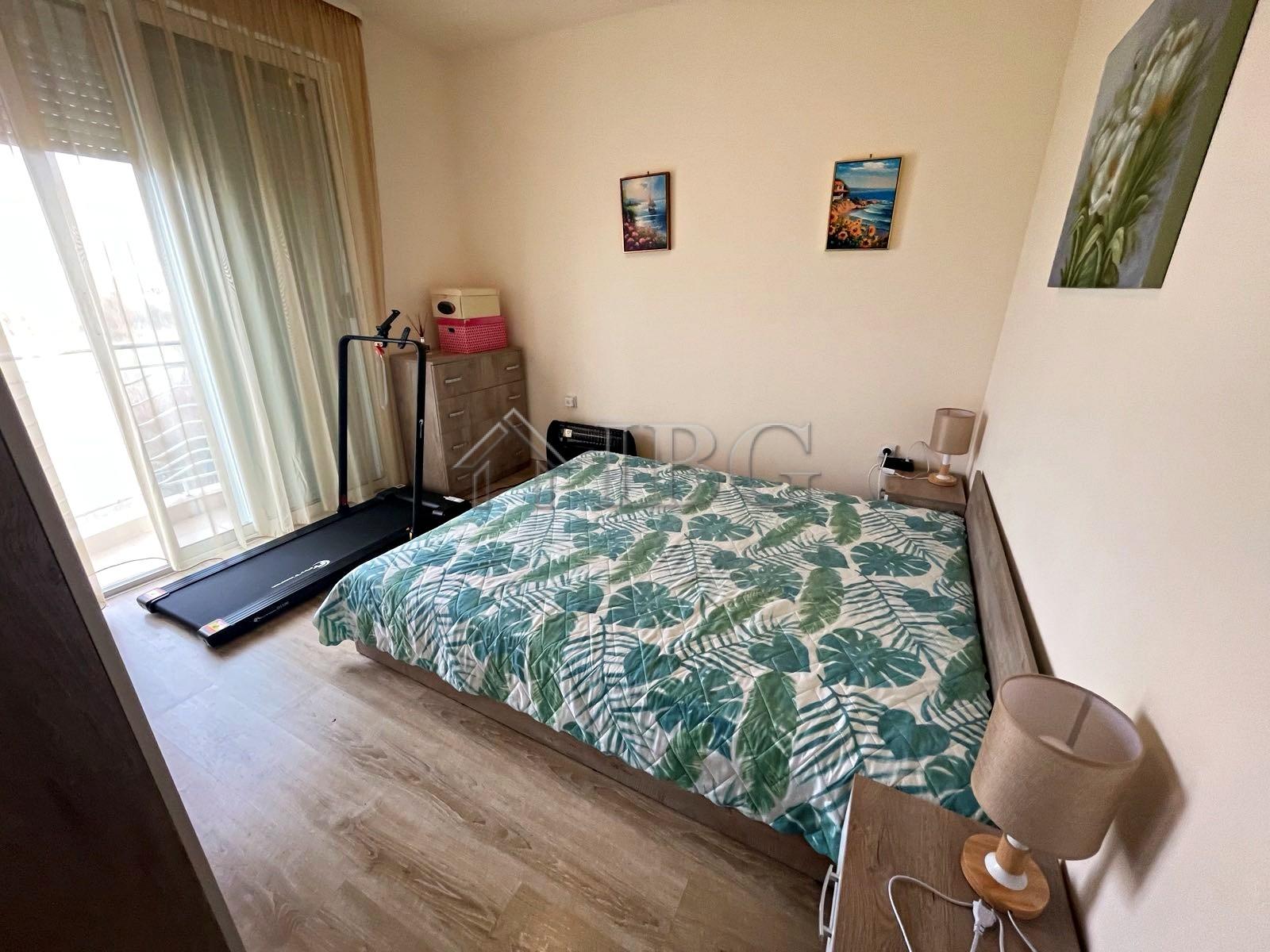 Spacious 2-Bedroom Apartment Sunny Day 3, Sunny Beach — photo 14 of 21