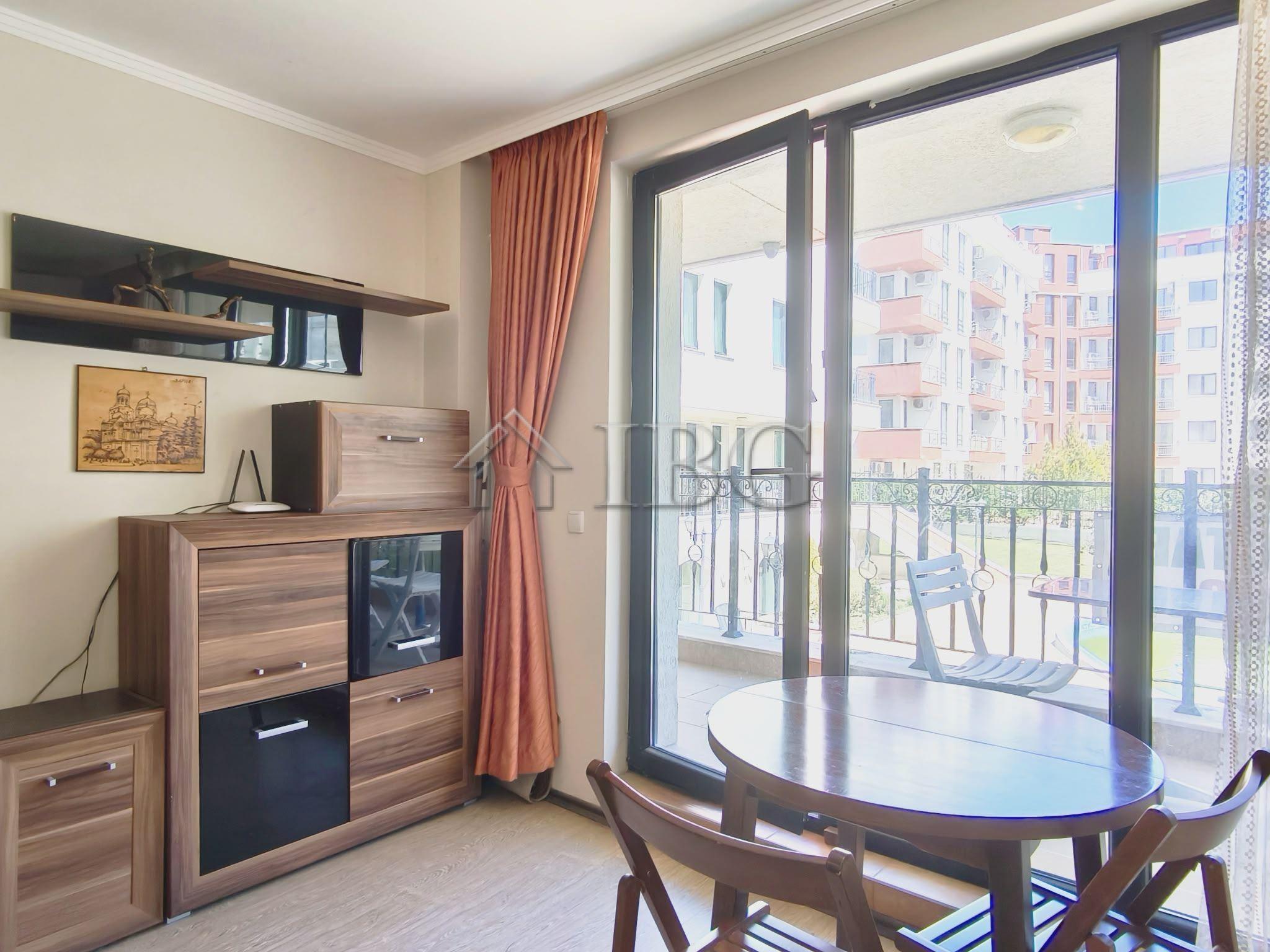 Furnished 1-Bedroom Apartment South Bay, Sveti Vlas — photo 5 of 14