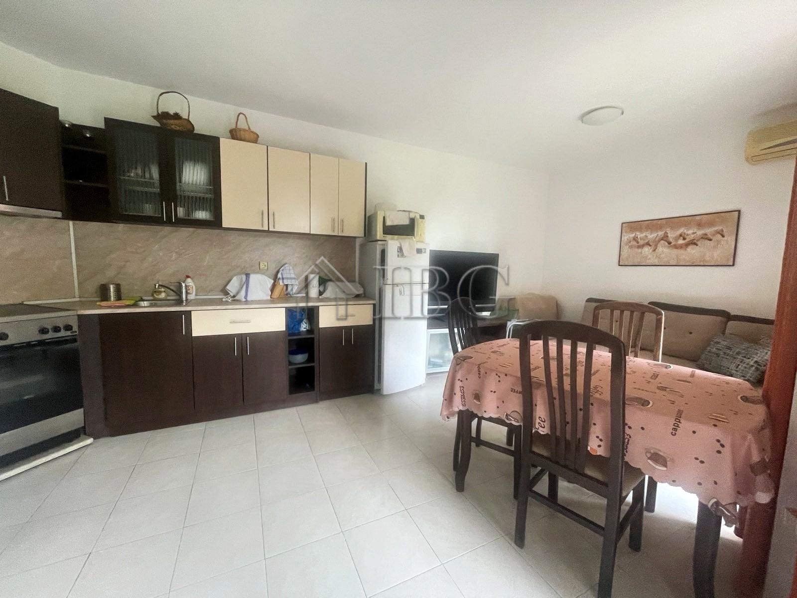 1-Bedroom Apartment with Pool View Triumph Complex, Sveti Vlas — photo 7 of 25