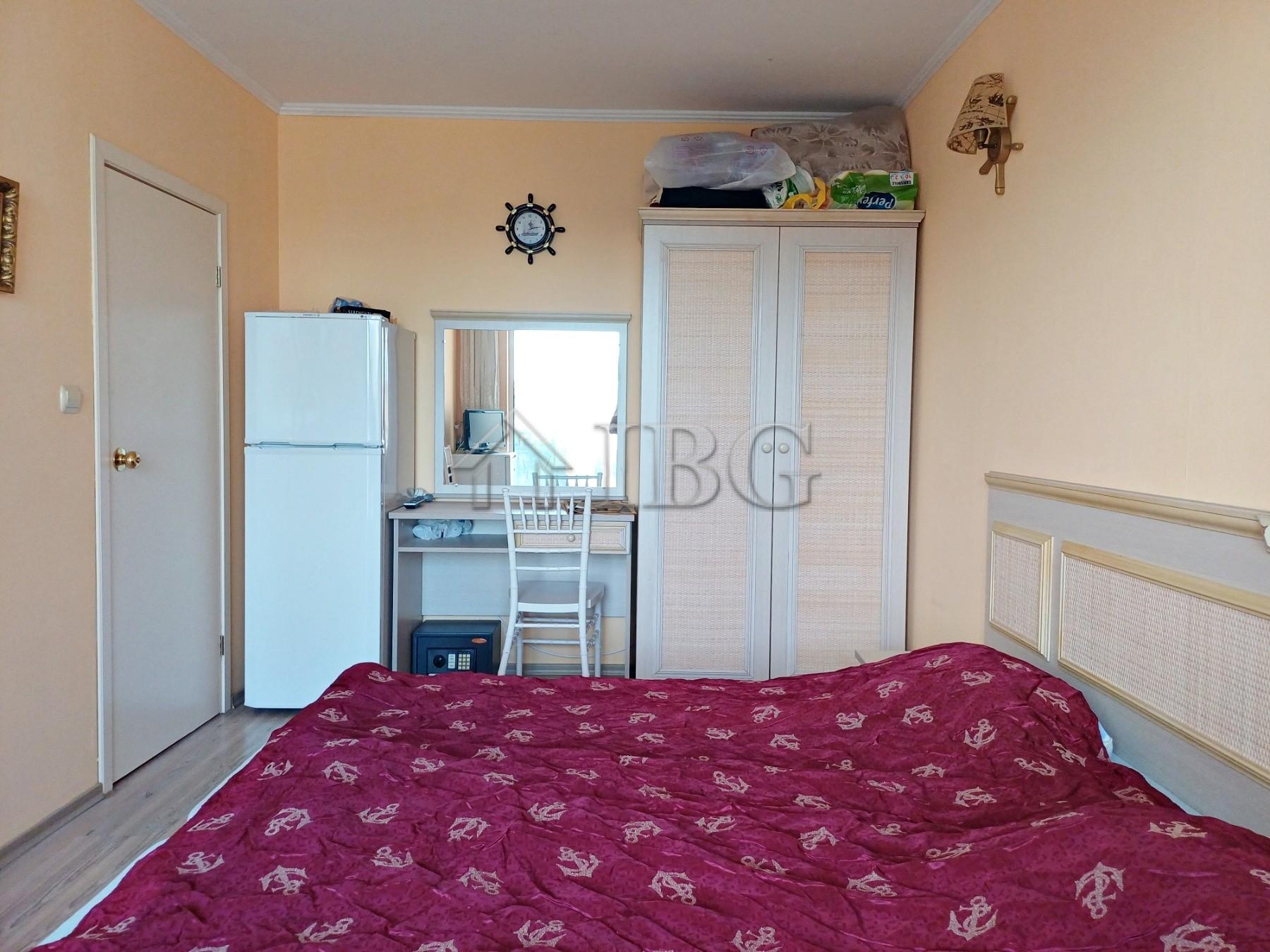1-Bedroom Apartment Near the Beach Victoria Residence, Sunny Beach — photo 14 of 20