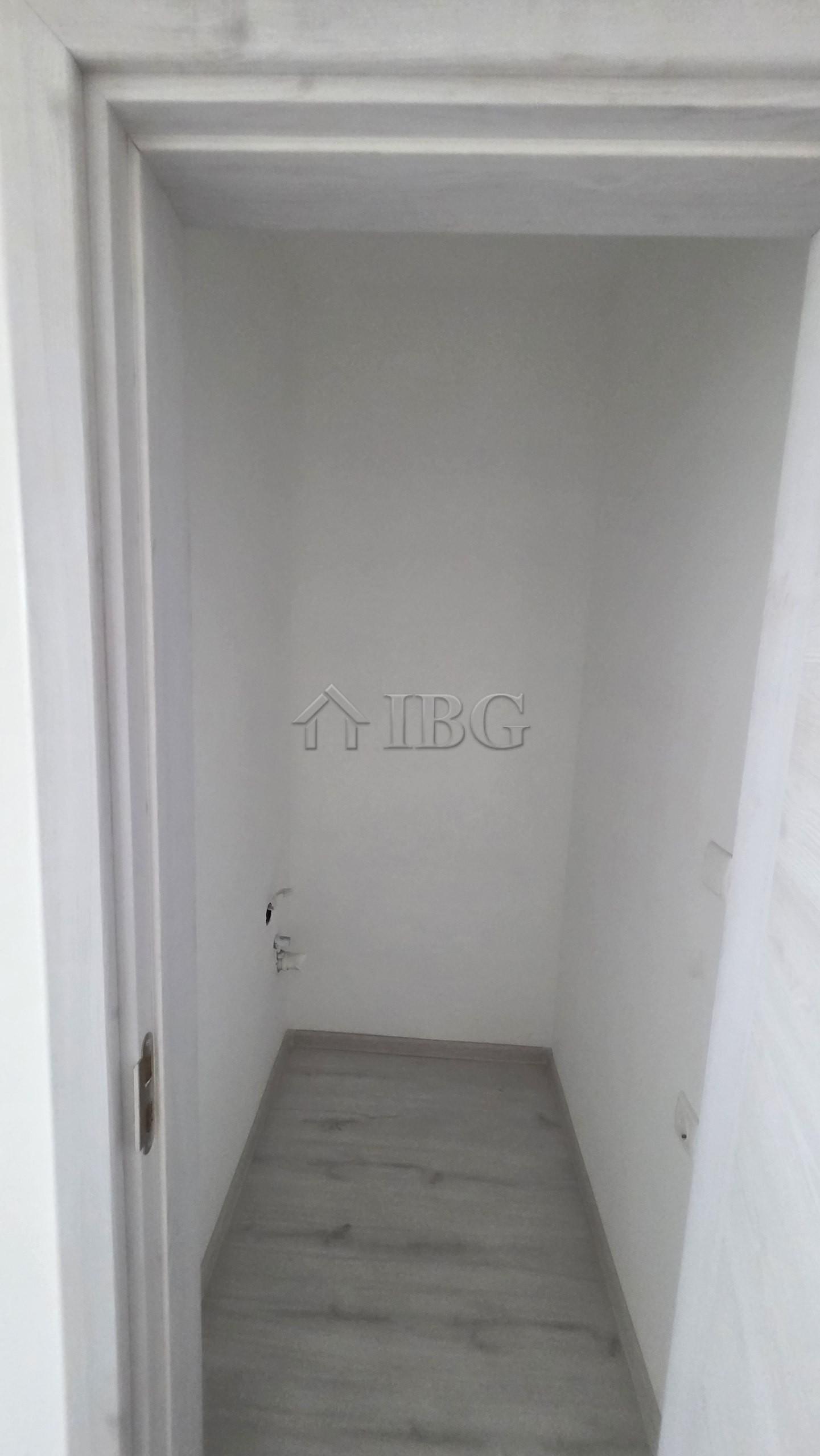 New Studio with Balcony La Mer Silver Residence-1, Sunny Beach — photo 6 of 24