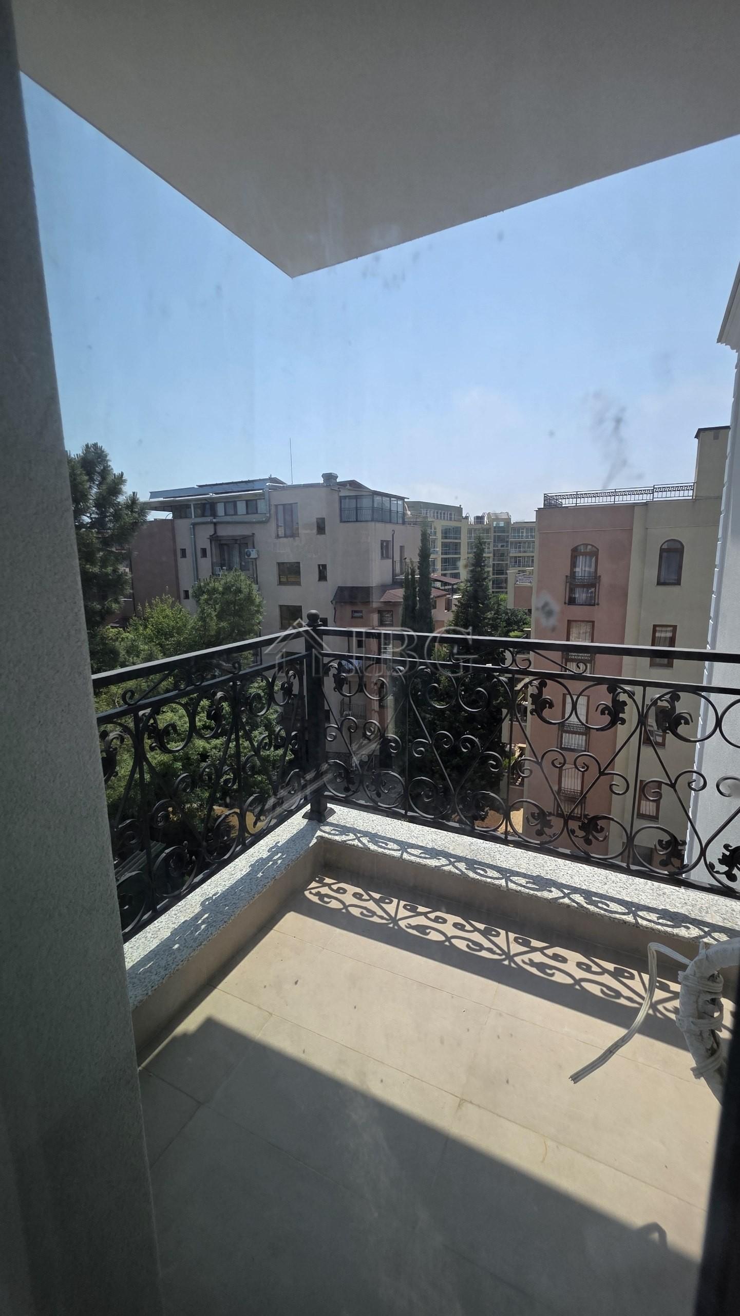 Studio Apartment in La Mer Silver Residence-1, Sunny Beach — photo 6