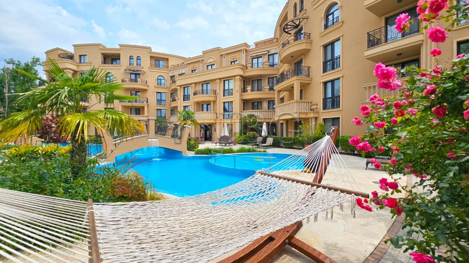 Luxury Penthouse with Huge Private Terrace & Sauna Aphrodite Park, Sunny Beach — main photo