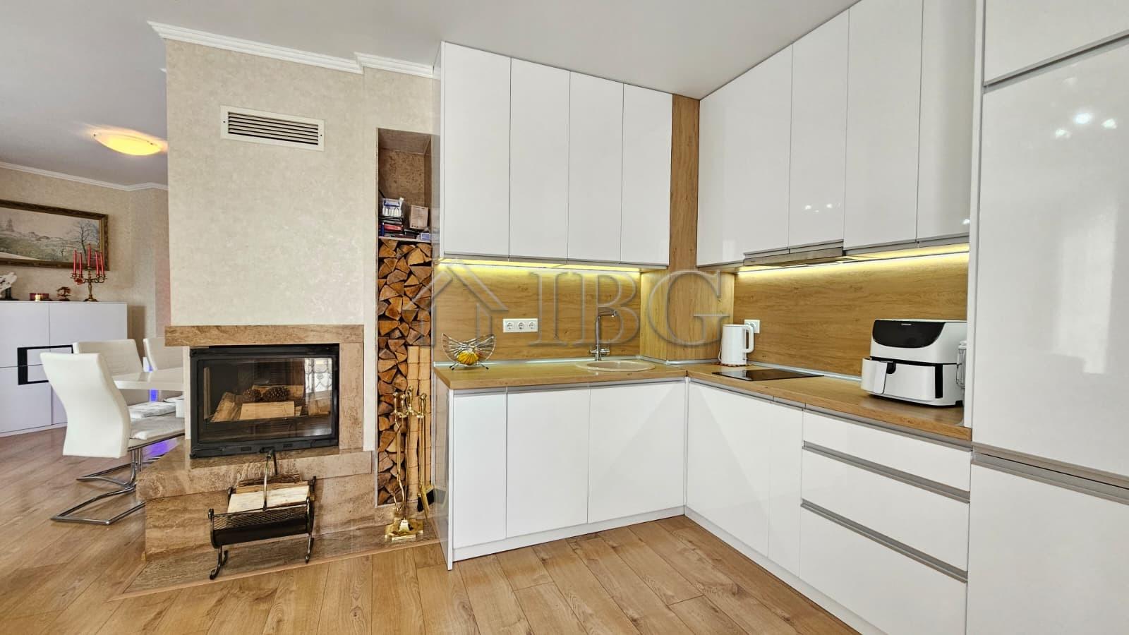 Luxury Penthouse with Huge Private Terrace & Sauna Aphrodite Park, Sunny Beach — photo 13 of 25