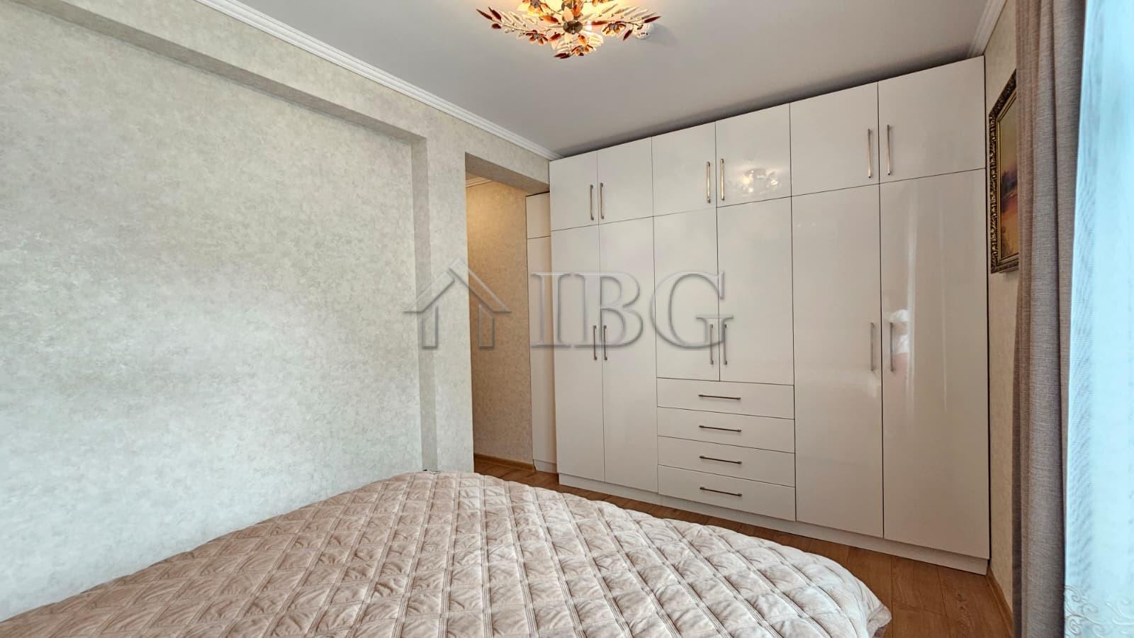 Luxury Penthouse with Huge Private Terrace & Sauna Aphrodite Park, Sunny Beach — photo 18 of 25