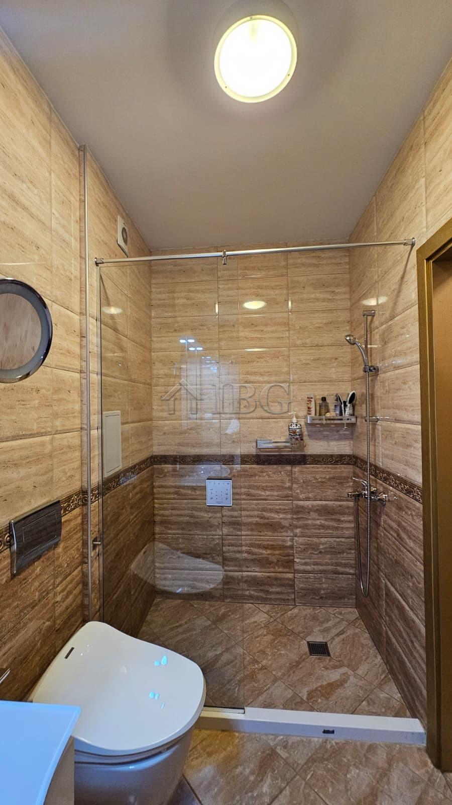 Luxury Penthouse with Huge Private Terrace & Sauna Aphrodite Park, Sunny Beach — photo 23 of 25