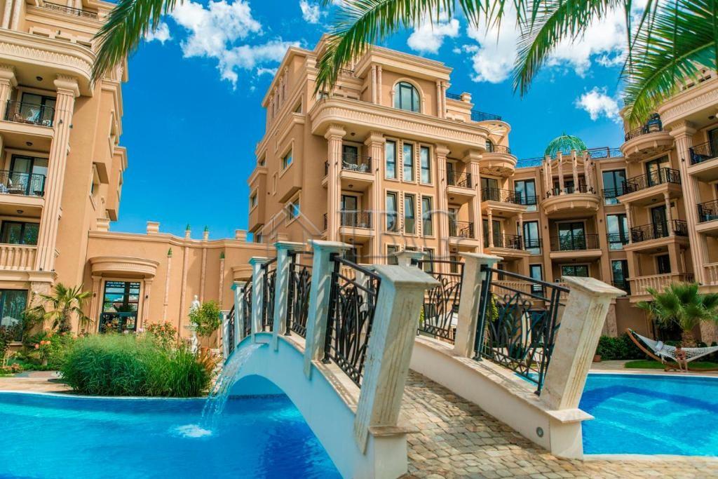 Aphrodite Gardens 1-Bedroom Apartment with Park View Sunny Beach — 8256 Sveti Vlas