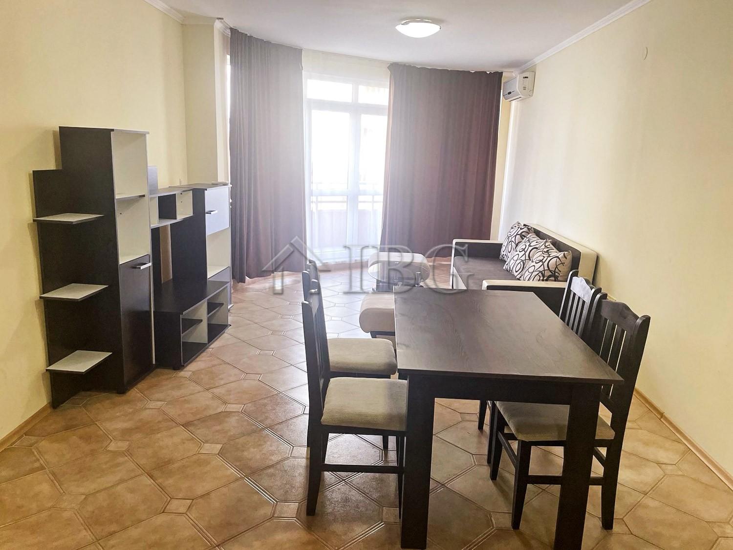 Spacious 2-Bedroom Apartment in the Heart of Sunny Beach Central Plaza — photo 6 of 15
