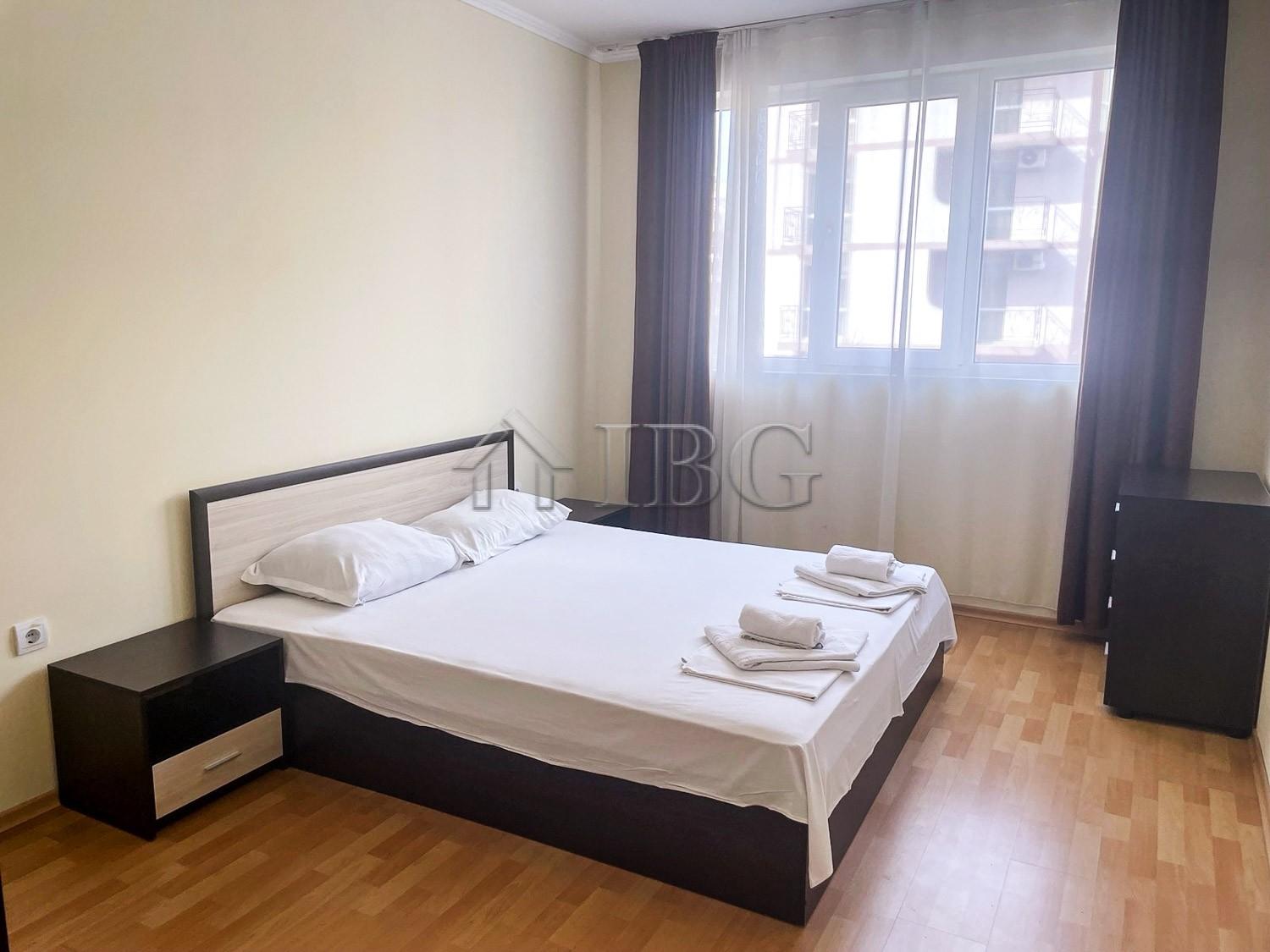 Spacious 2-Bedroom Apartment in the Heart of Sunny Beach Central Plaza — photo 7 of 15