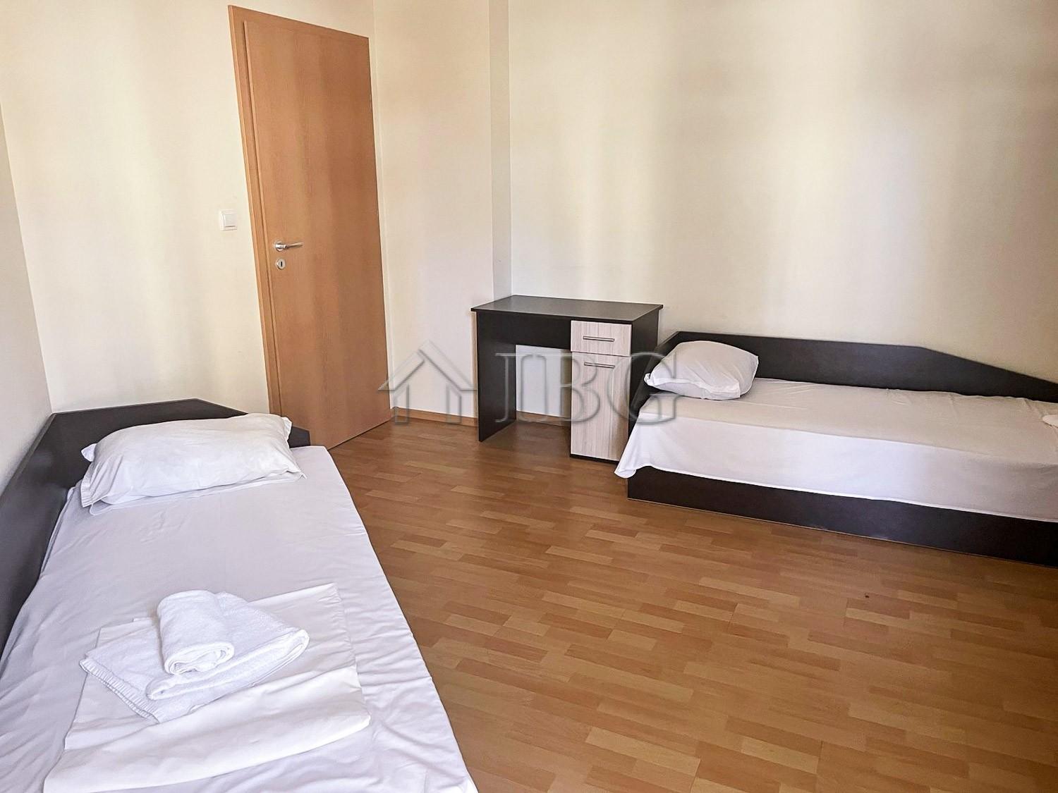 Spacious 2-Bedroom Apartment in the Heart of Sunny Beach Central Plaza — photo 10 of 15