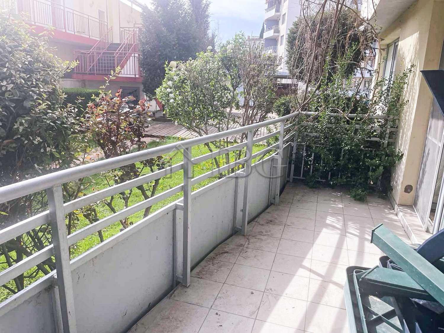 2-Bedroom Apartment with Pool View Central Plaza, Sunny Beach — photo 11 of 11
